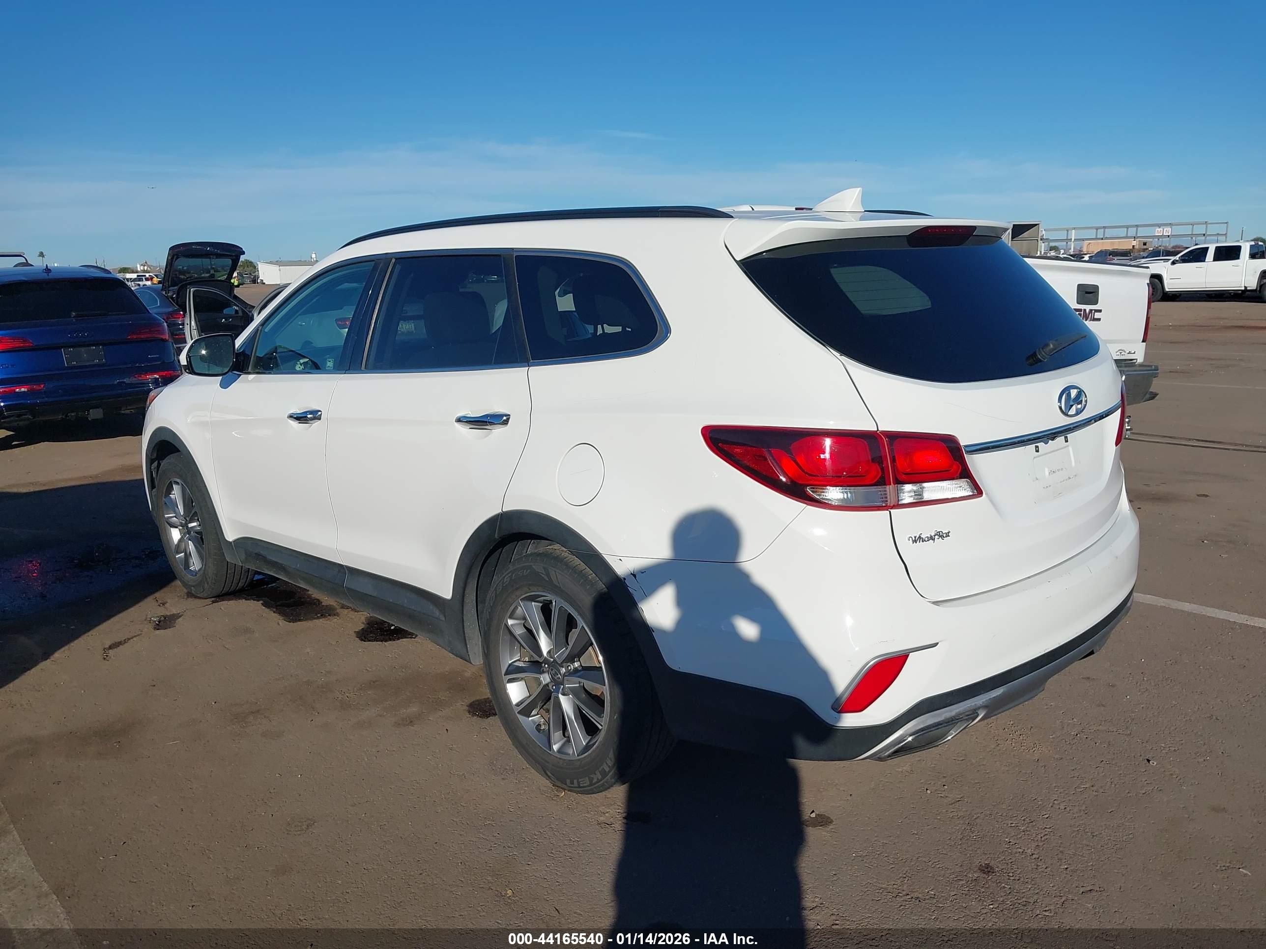 HYUNDAI SANTA image 3