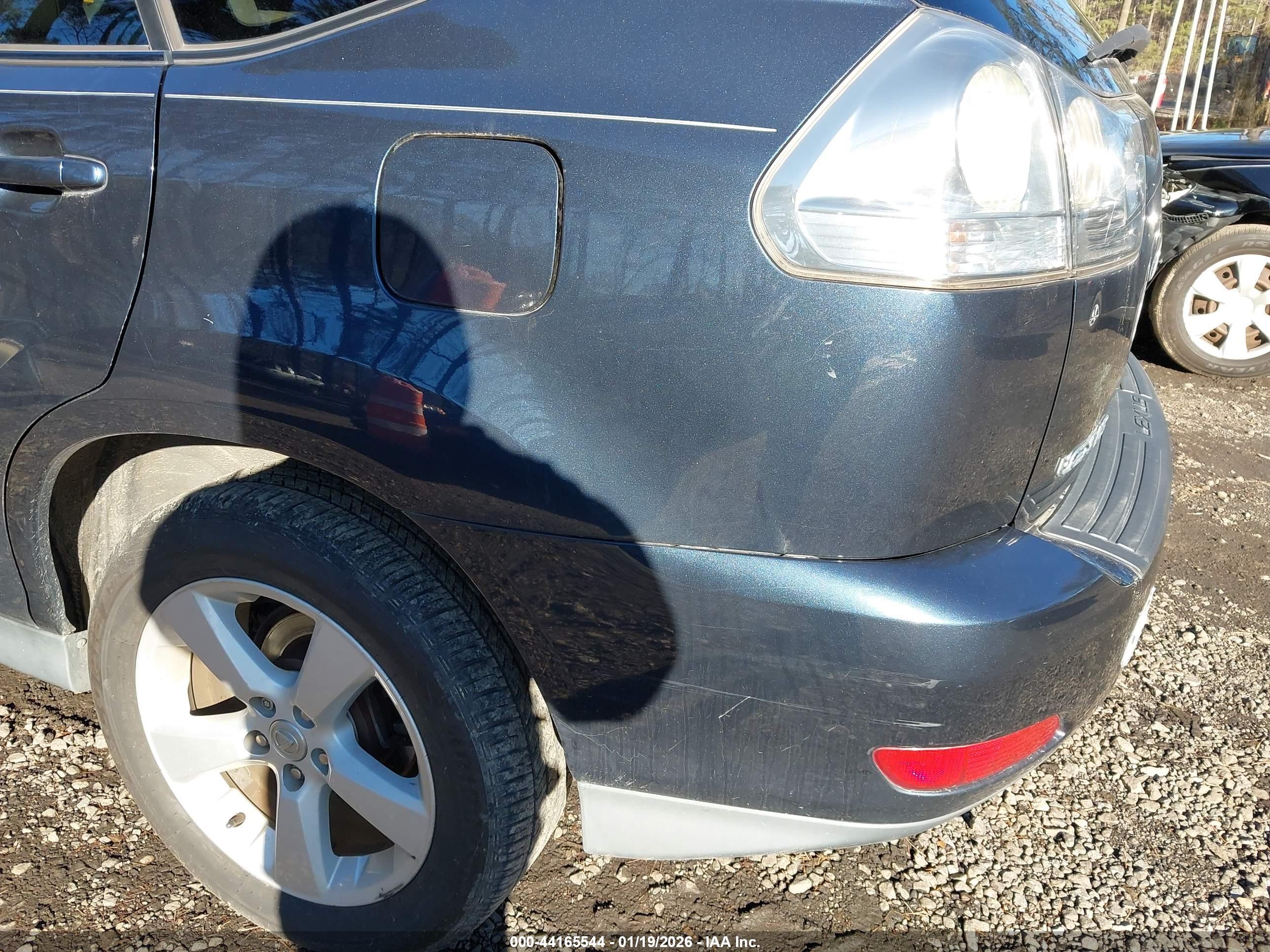 LEXUS RX image 6