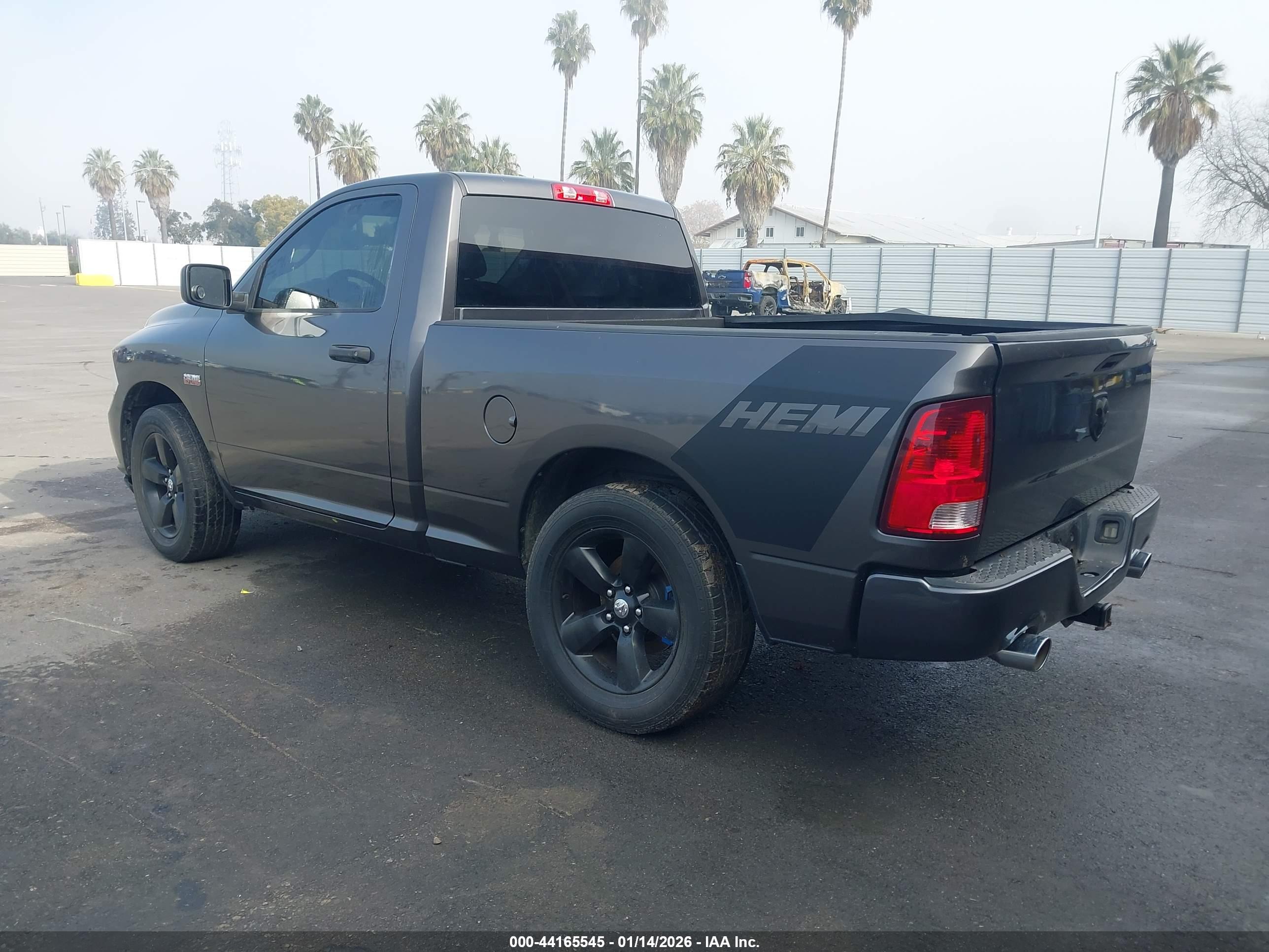 RAM 1500 image 3