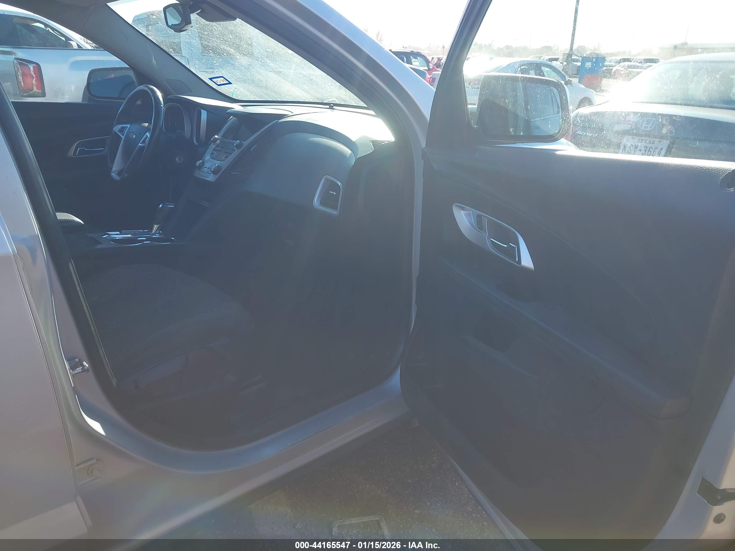 CHEVROLET EQUINOX image 5
