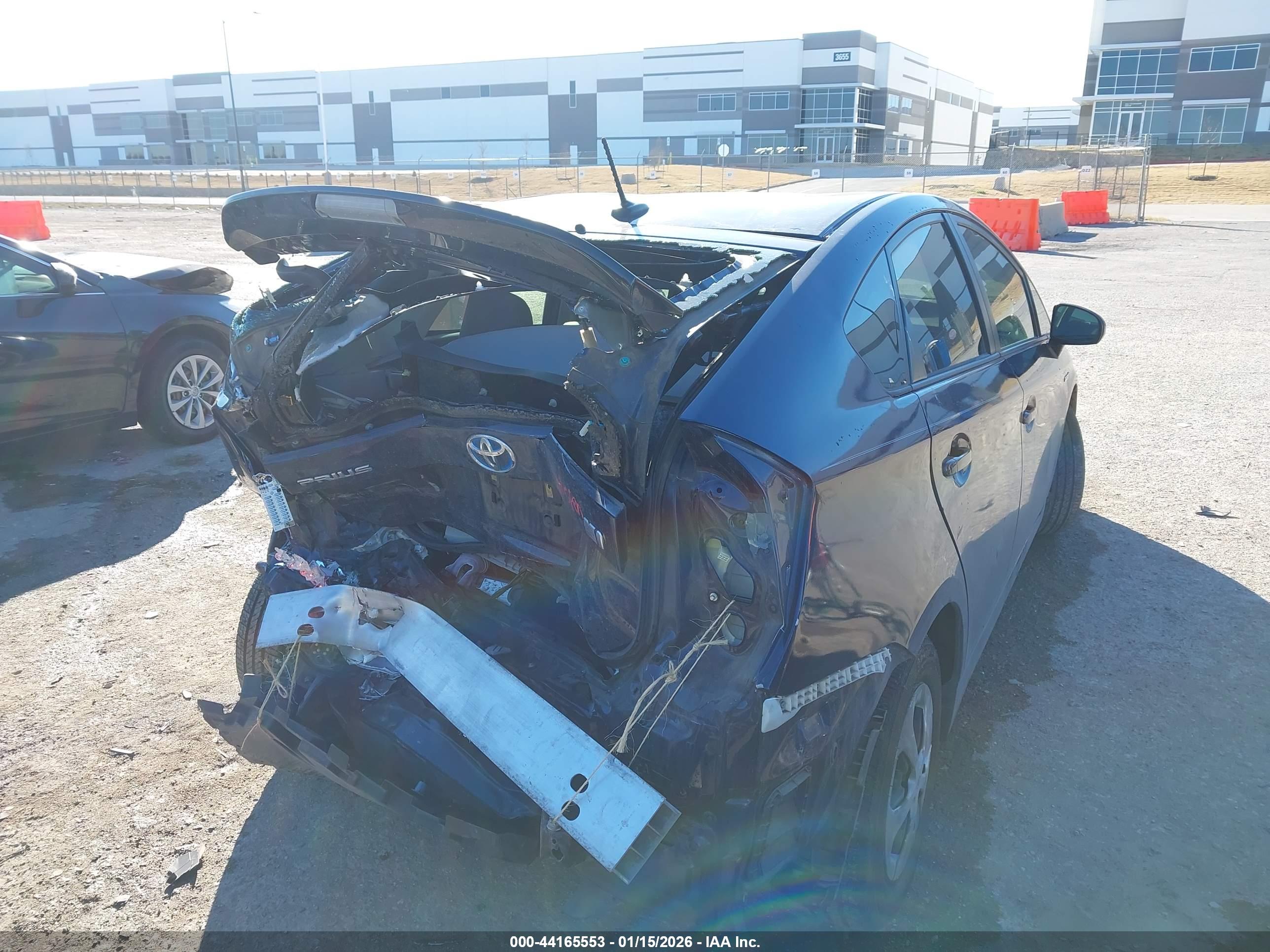 TOYOTA PRIUS image 4