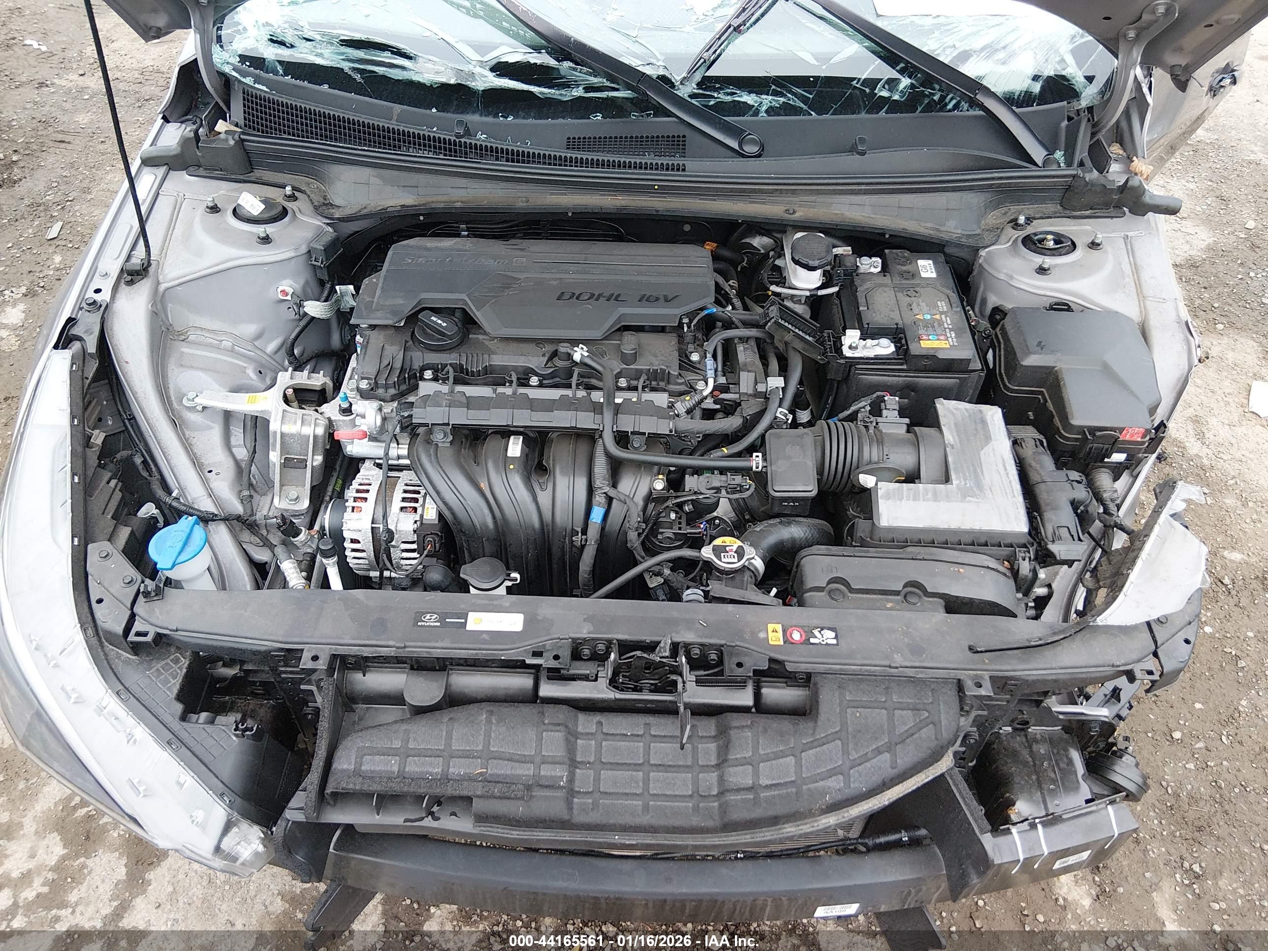 HYUNDAI ELANTRA image 10