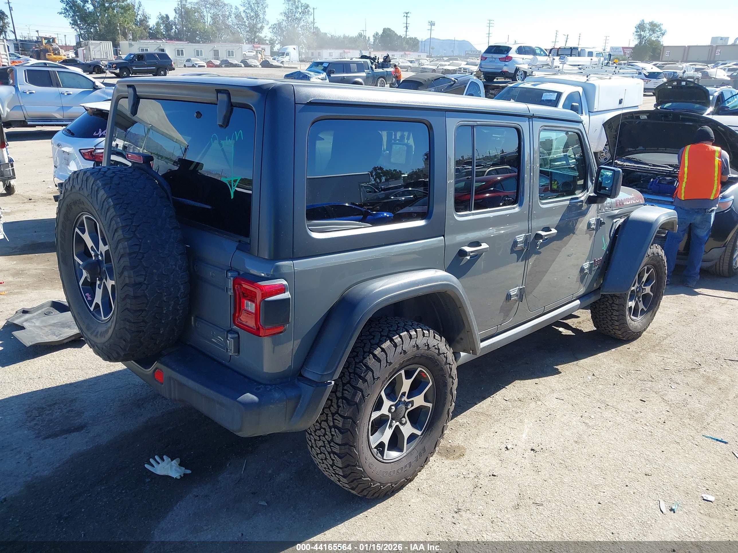 JEEP WRANGLER image 4