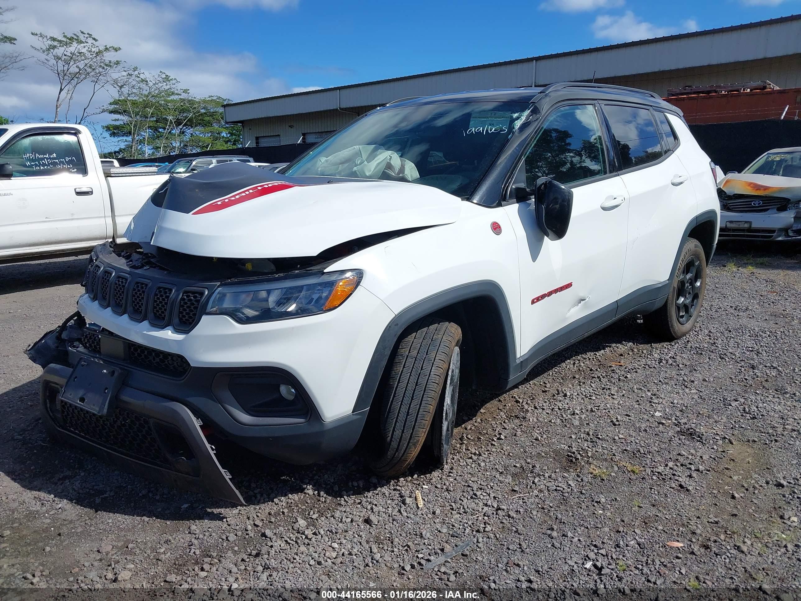 JEEP COMPASS image 2