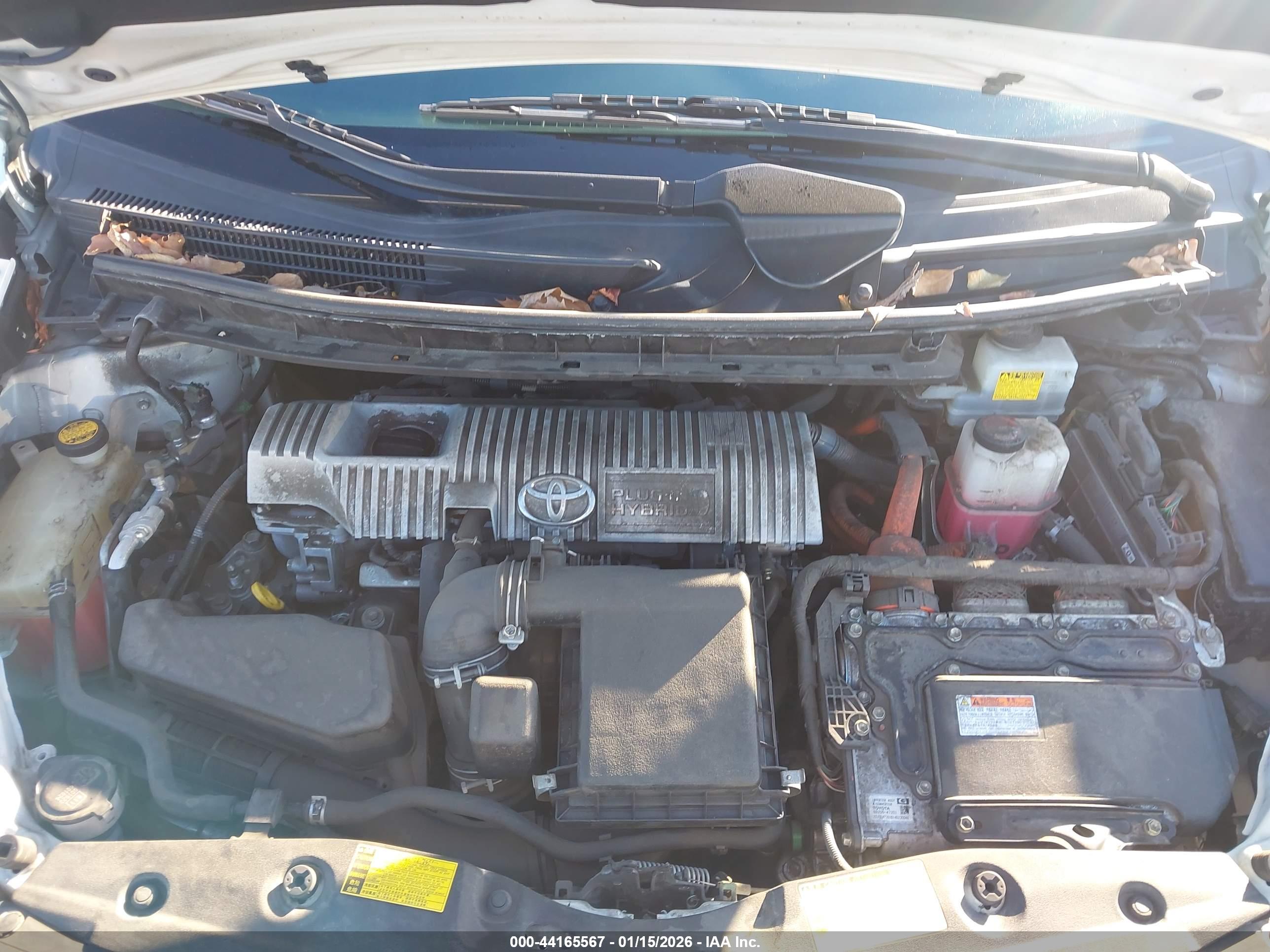 TOYOTA PRIUS image 10