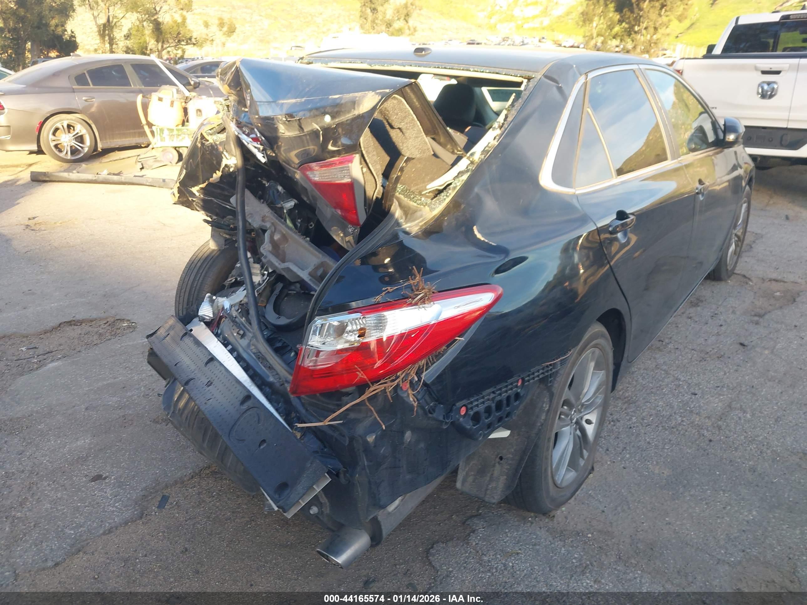 TOYOTA CAMRY image 4