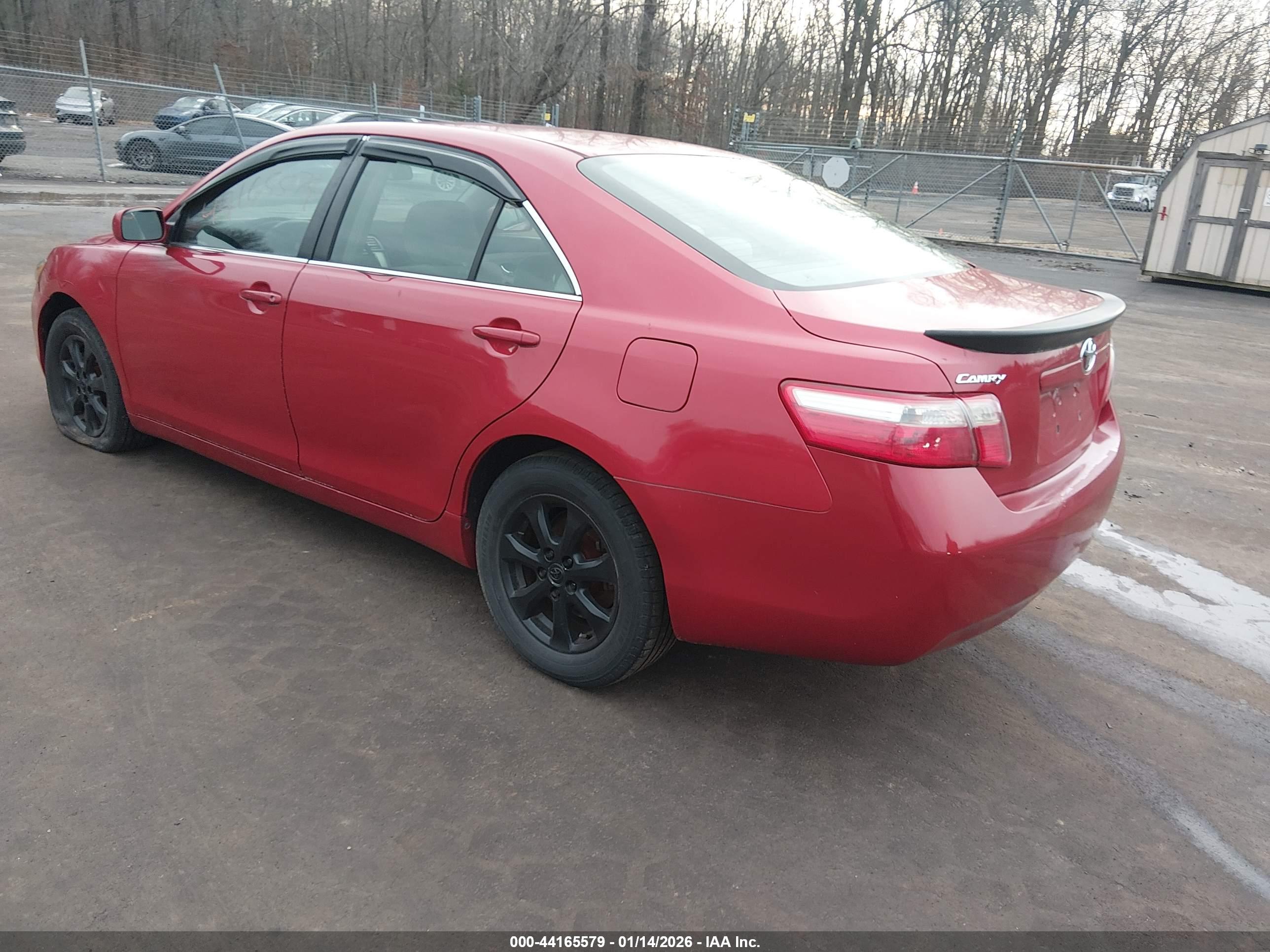 TOYOTA CAMRY image 3