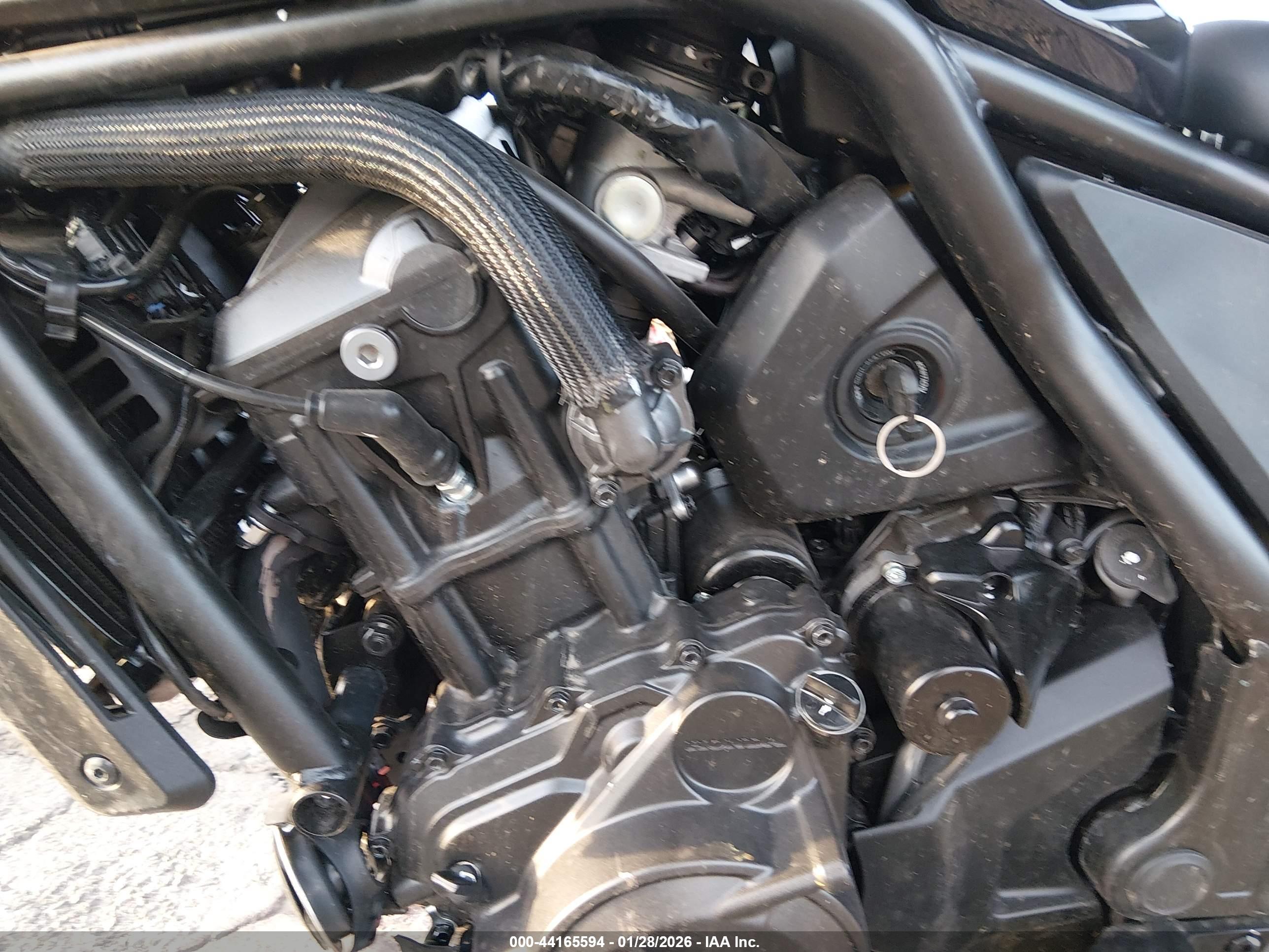 HONDA CMX1100 image 9