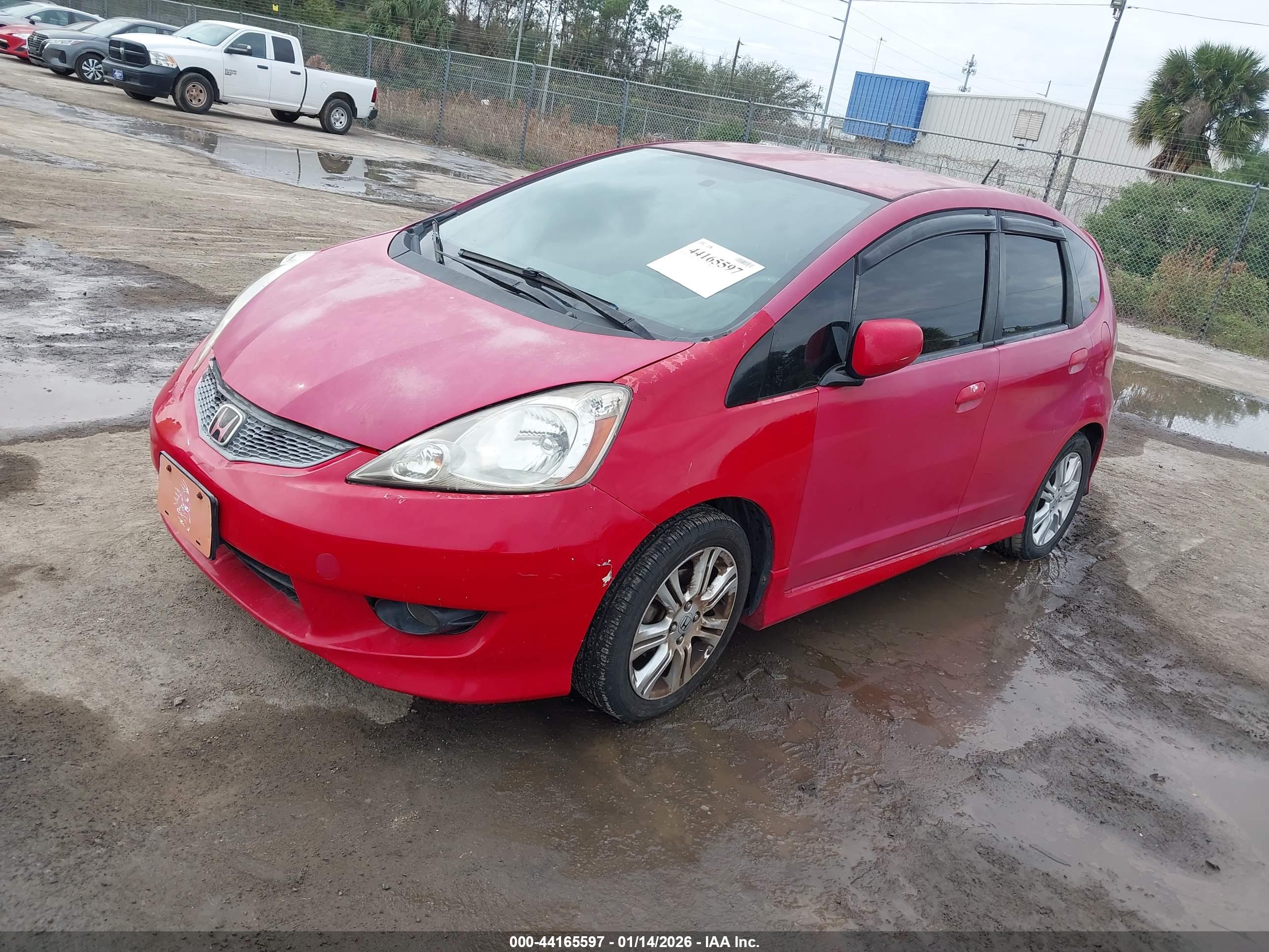 HONDA FIT image 2