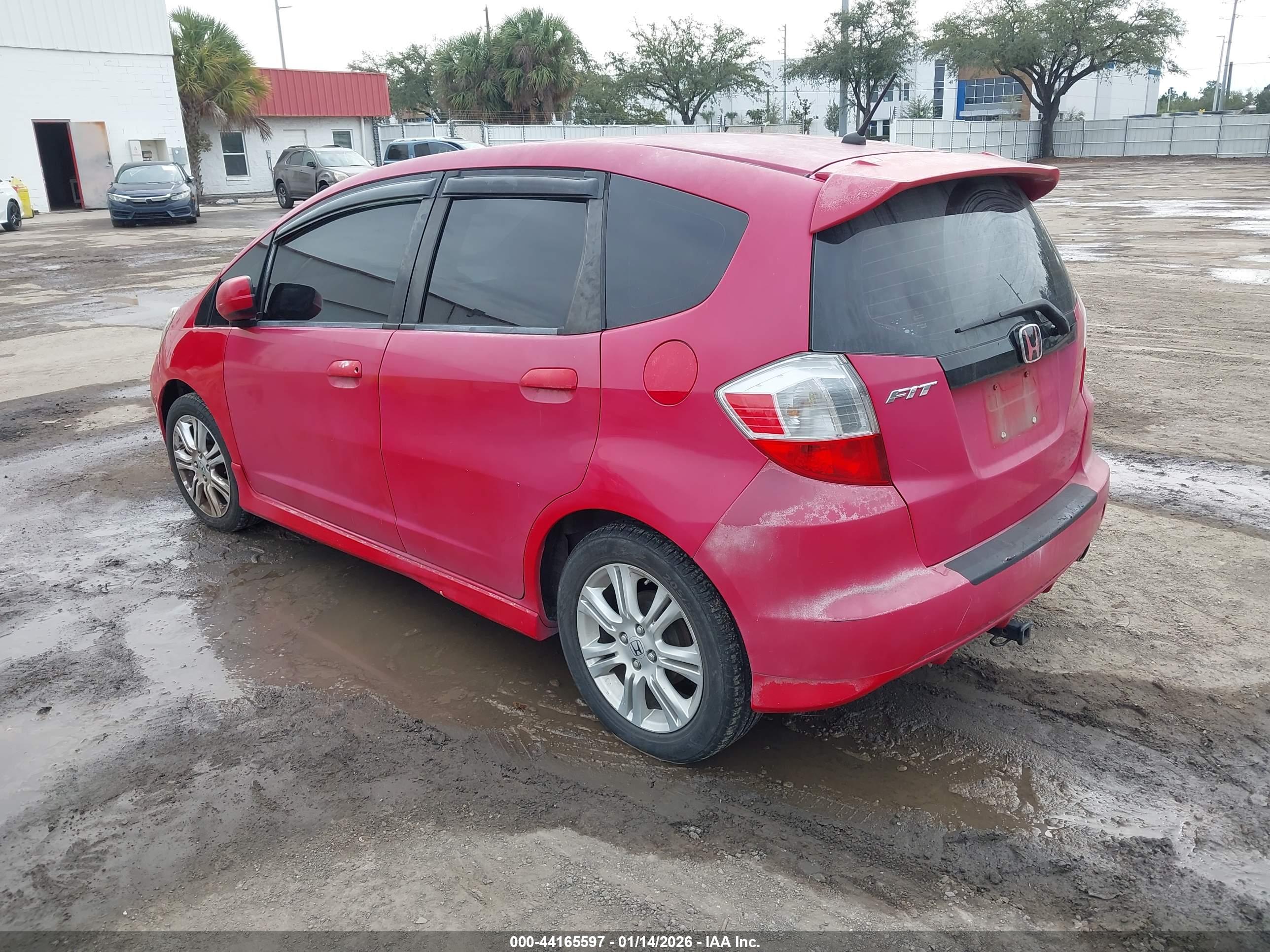 HONDA FIT image 3