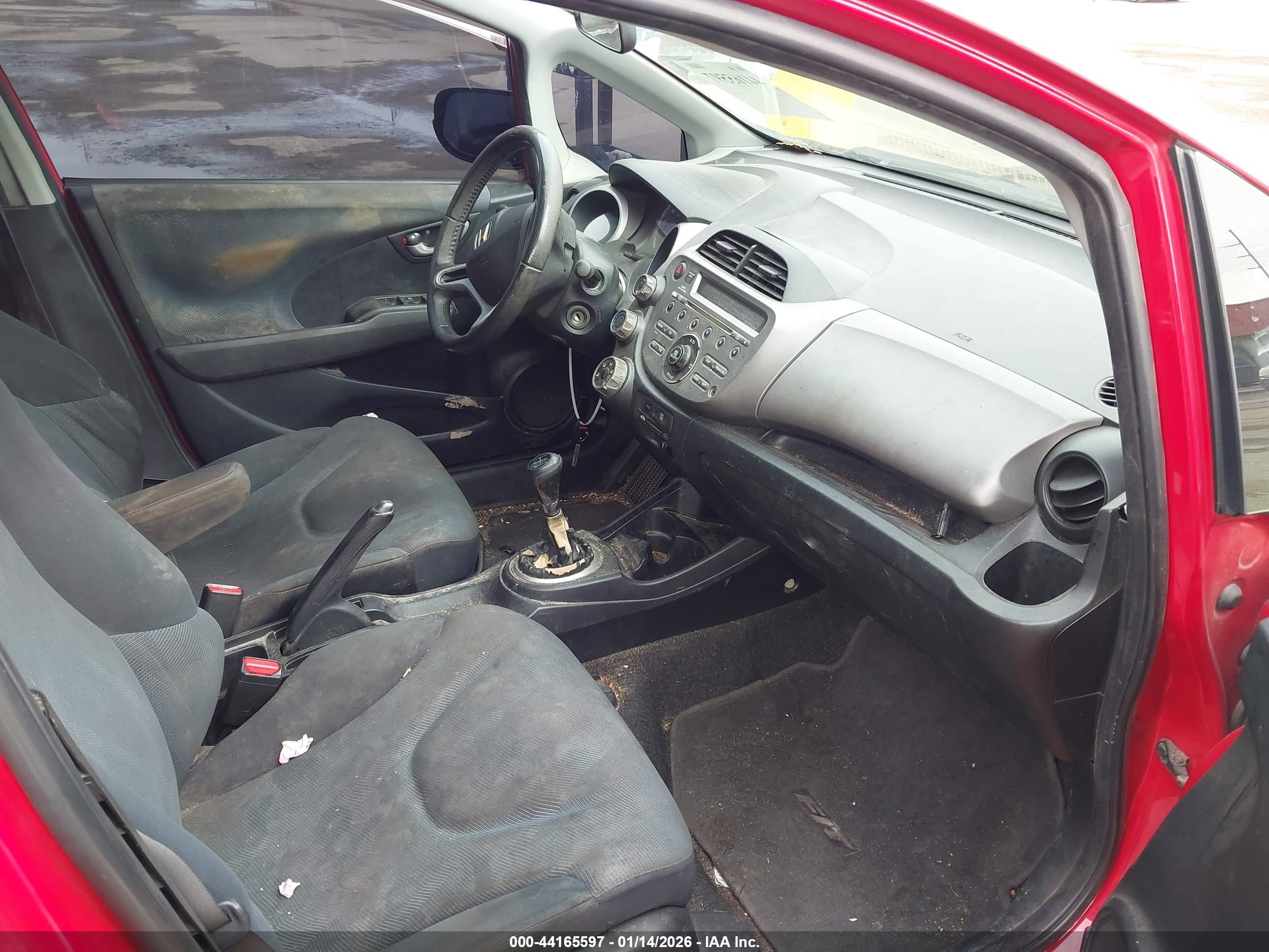 HONDA FIT image 5