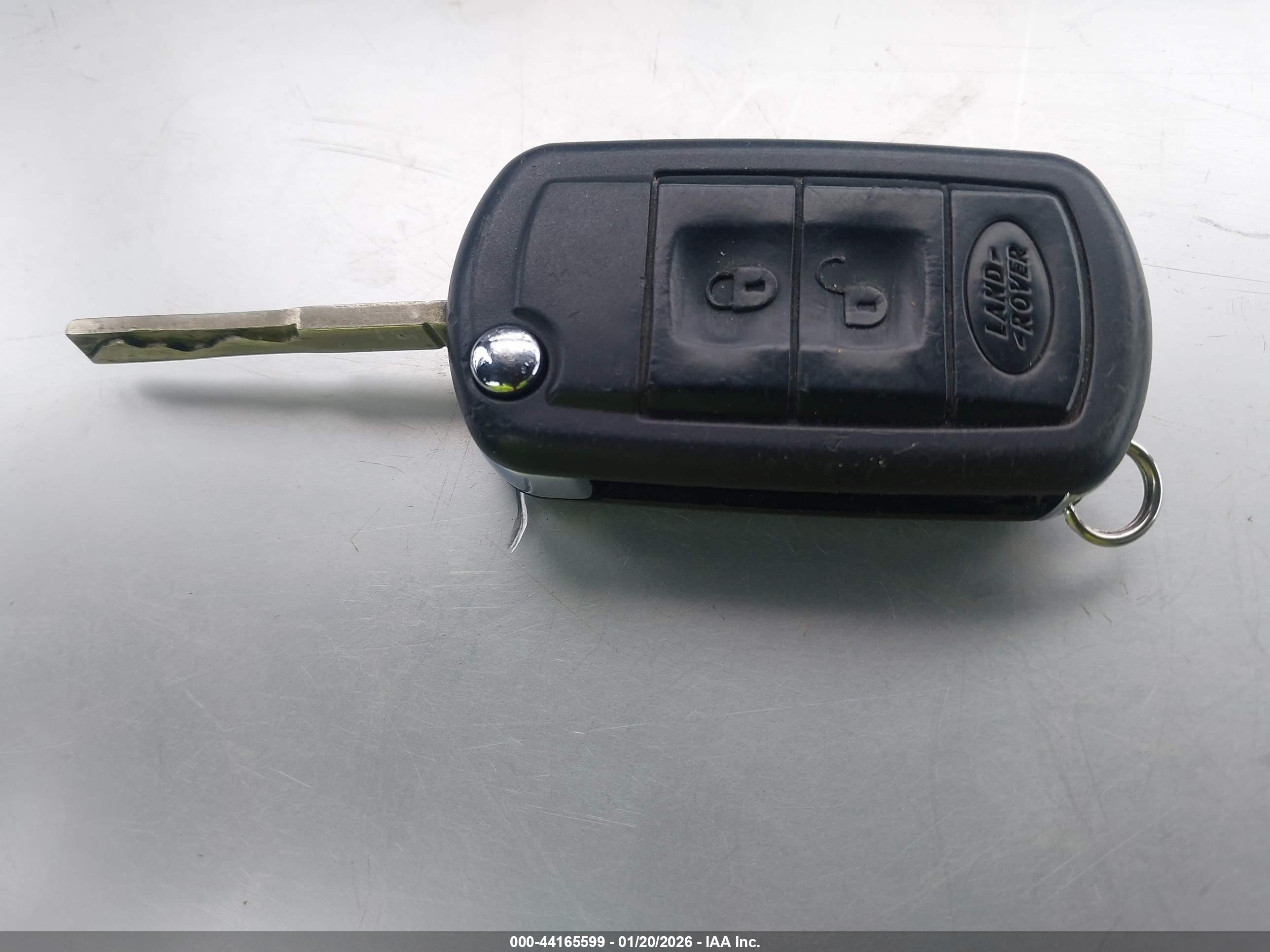 LAND ROVER image 11