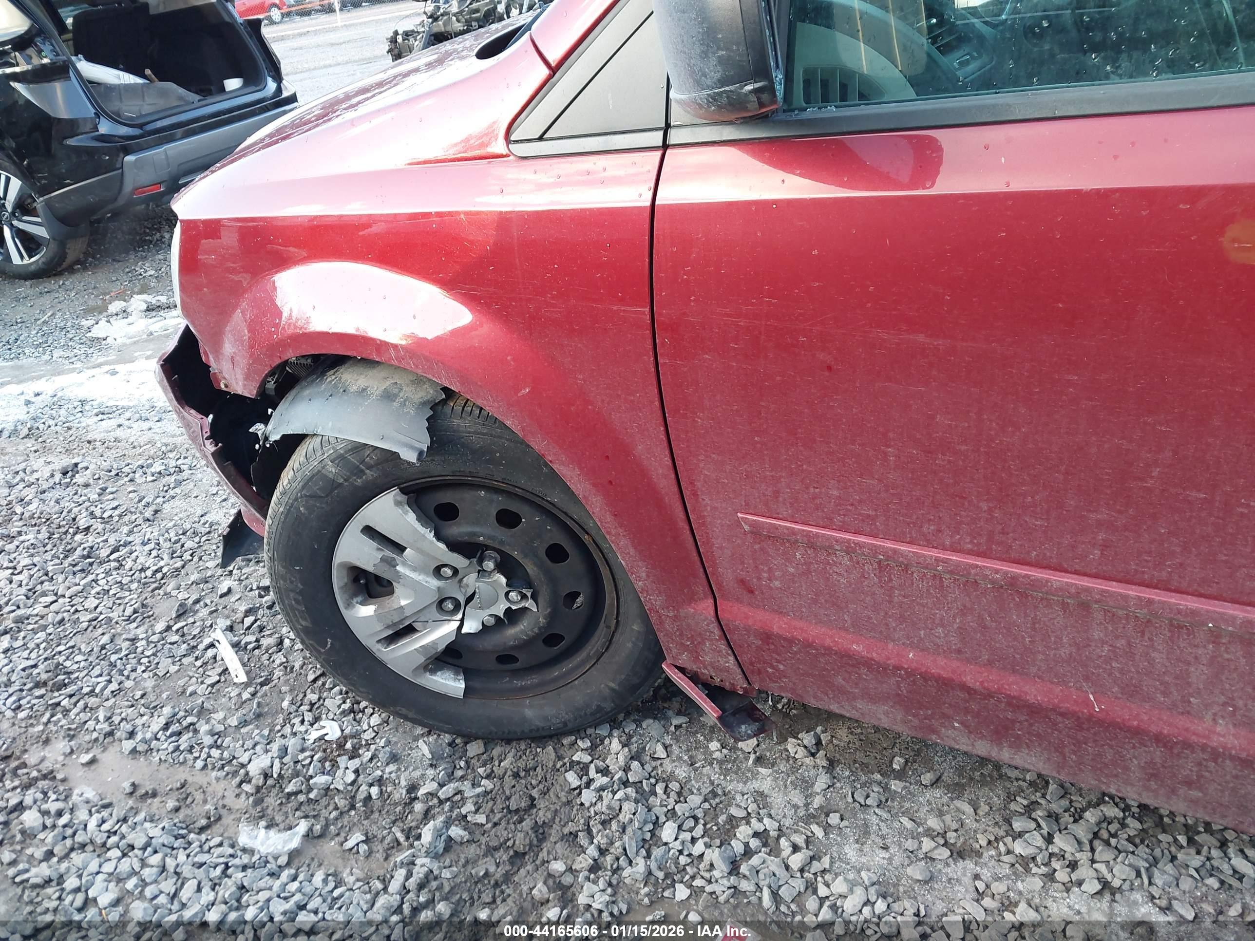 DODGE GRAND image 6