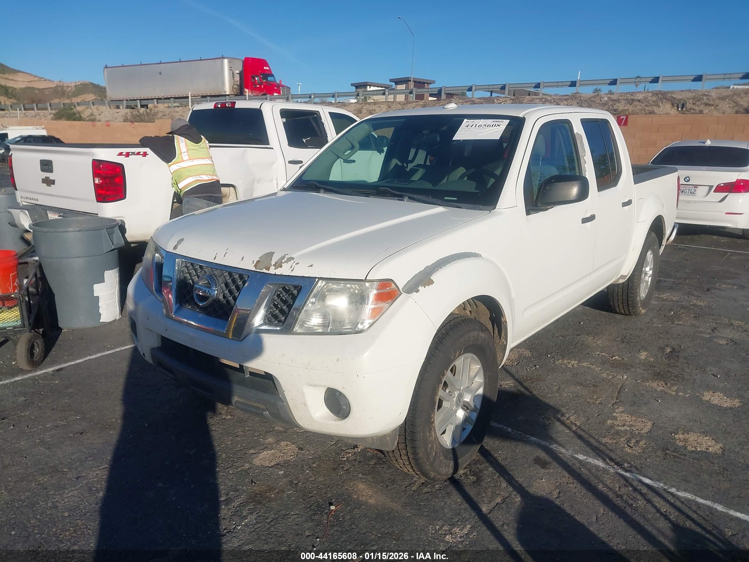 NISSAN FRONTIER image 2