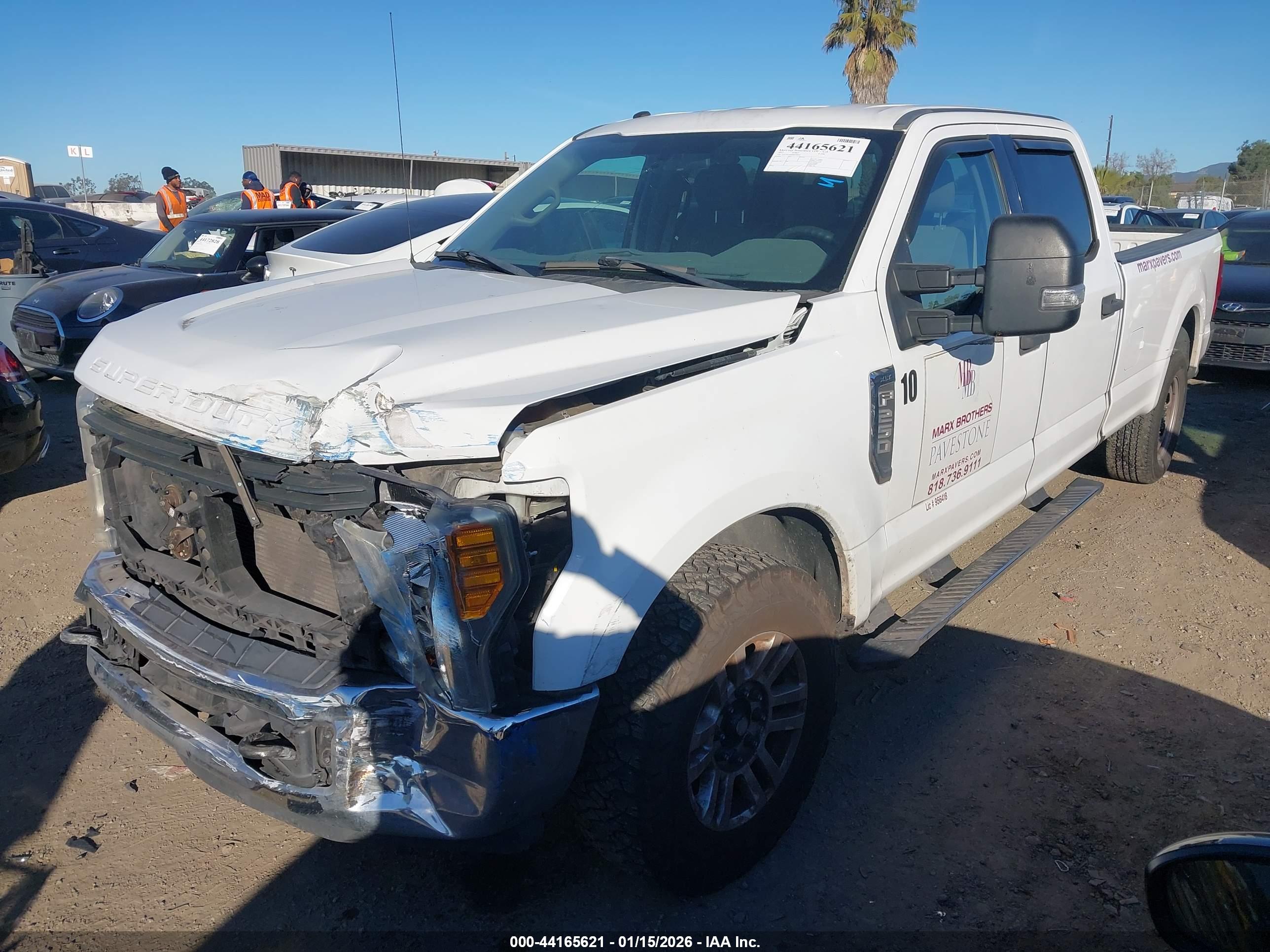 FORD F-250 image 2