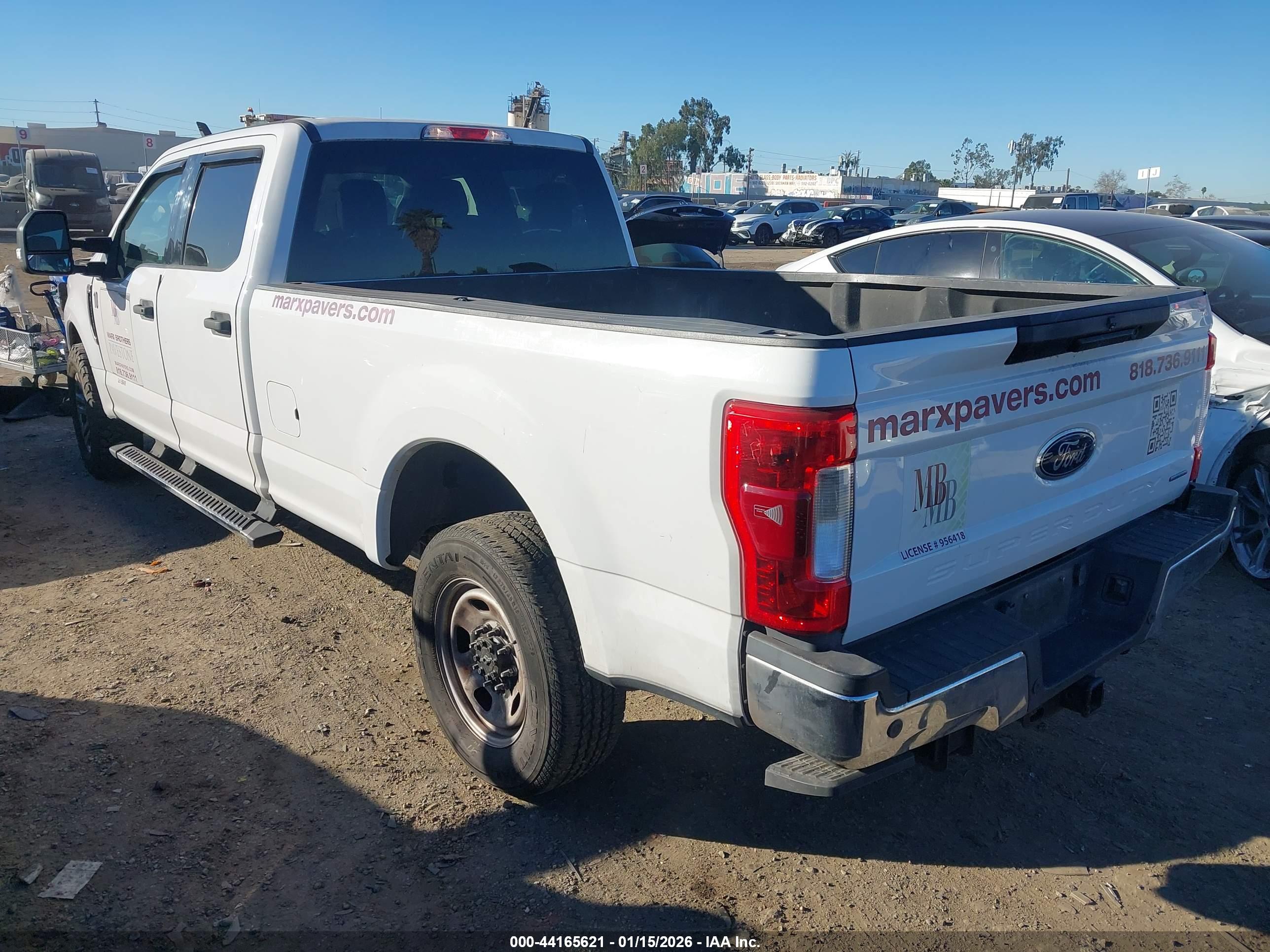 FORD F-250 image 3