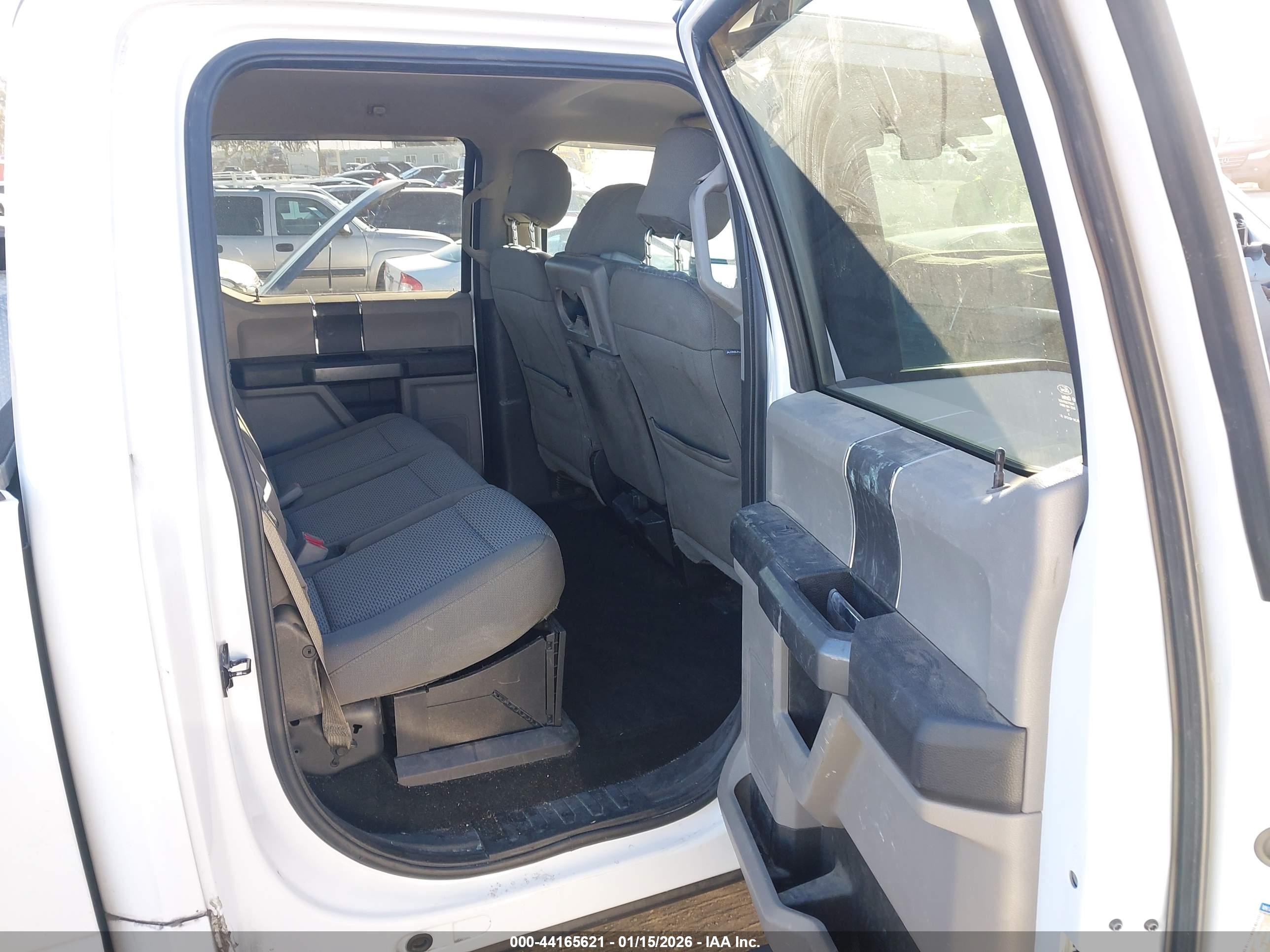 FORD F-250 image 8