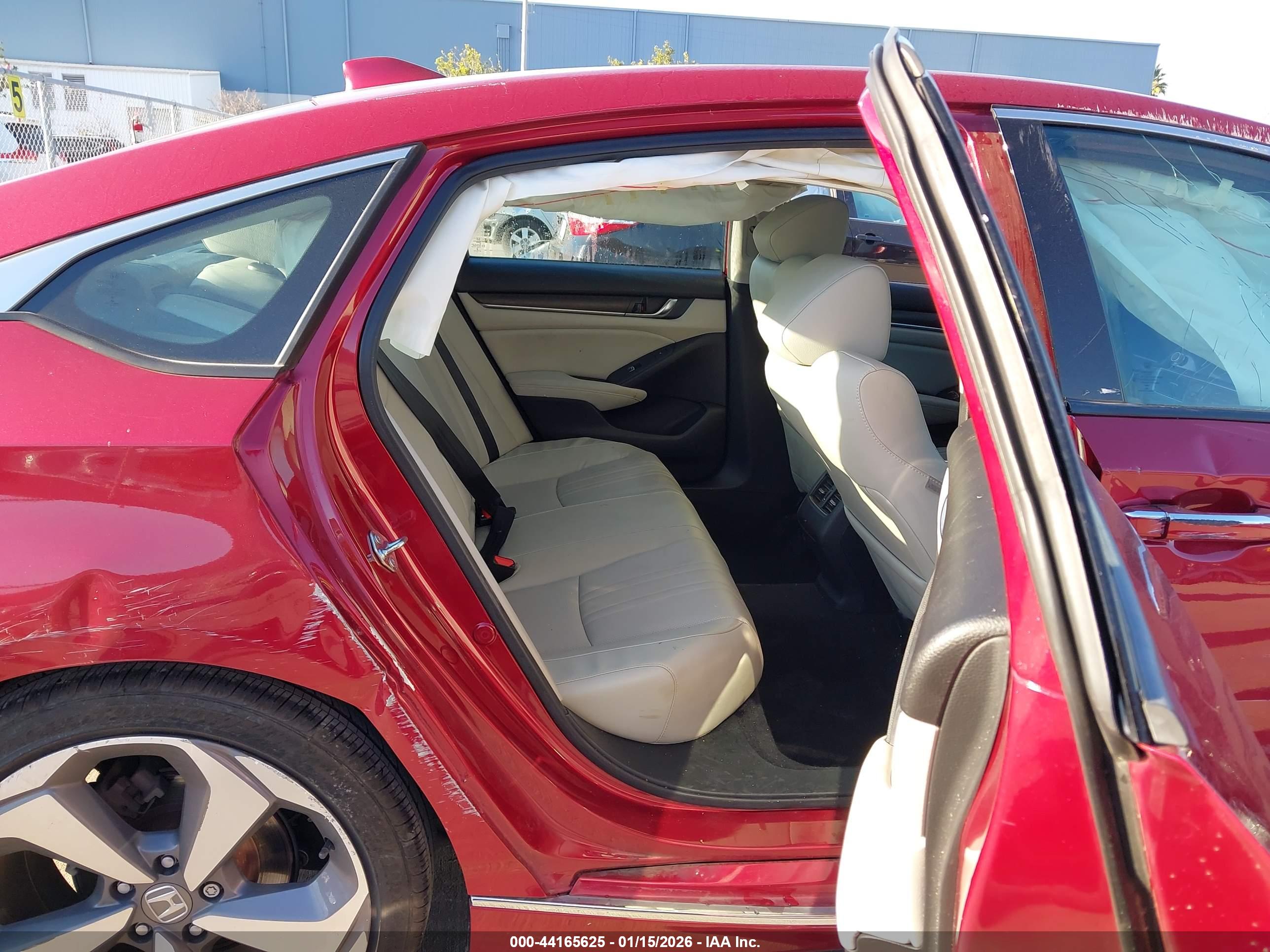 HONDA ACCORD image 8