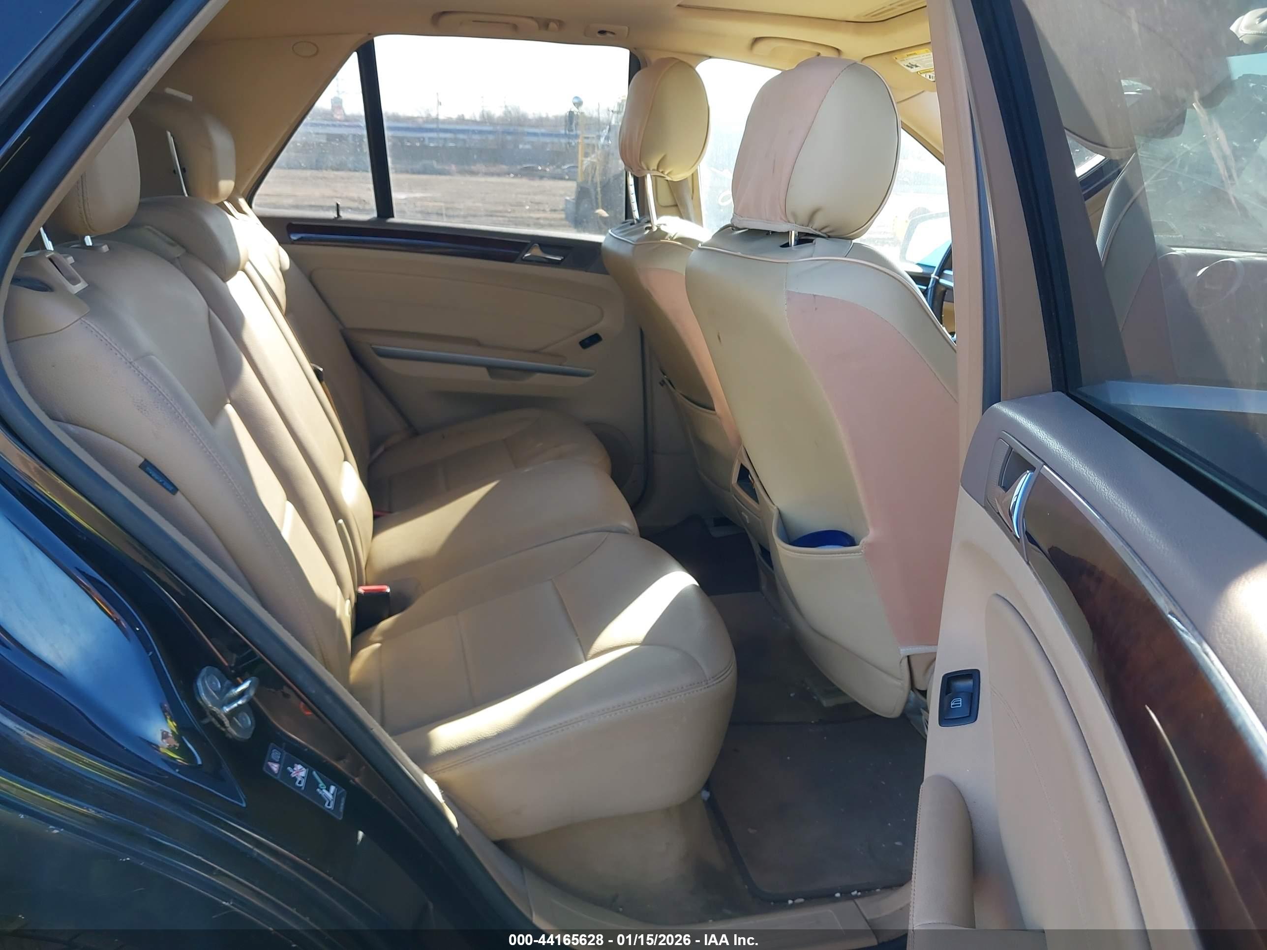 MERCEDES-BENZ ML image 8