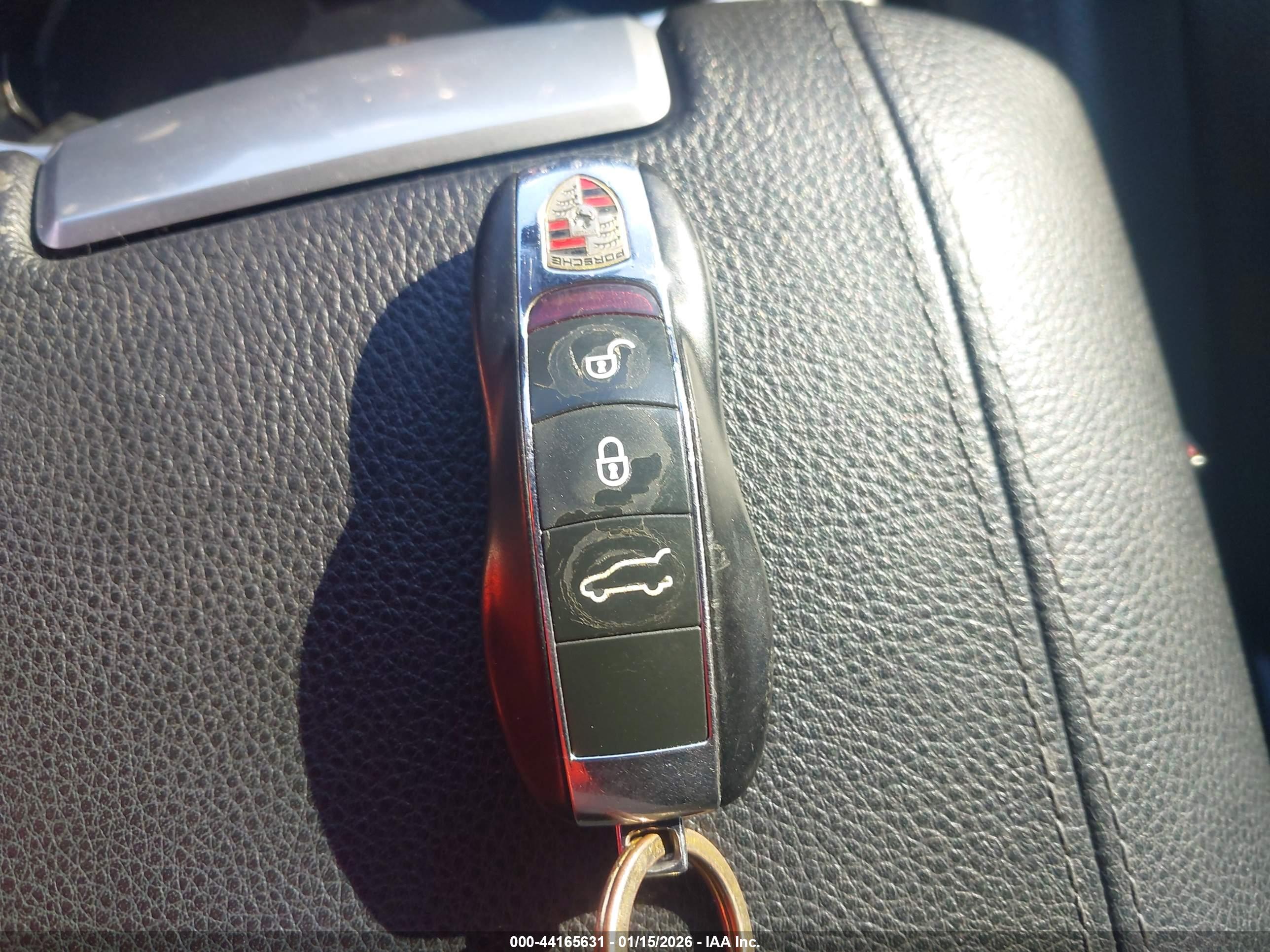 PORSCHE CAYENNE image 11