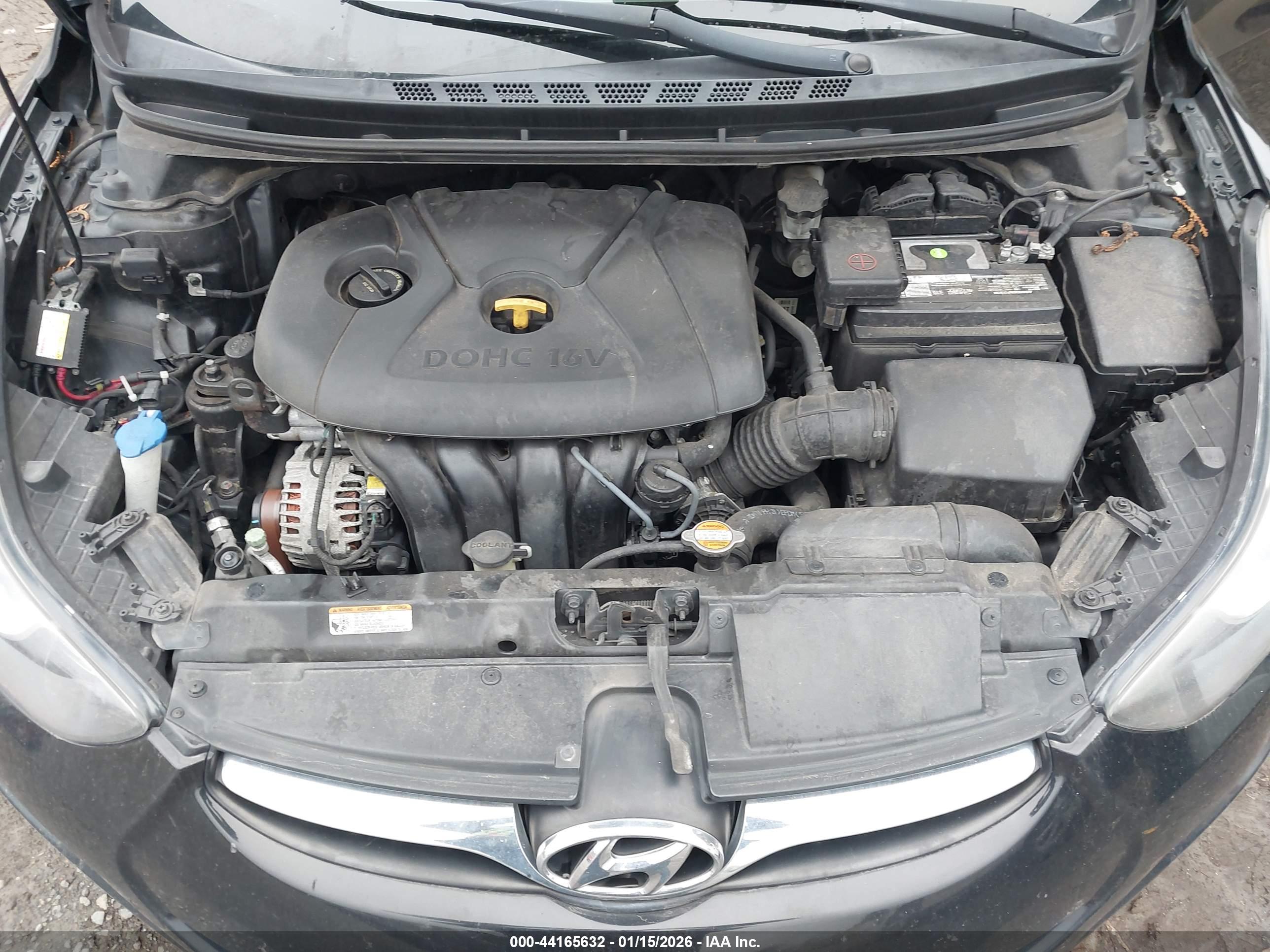 HYUNDAI ELANTRA image 10