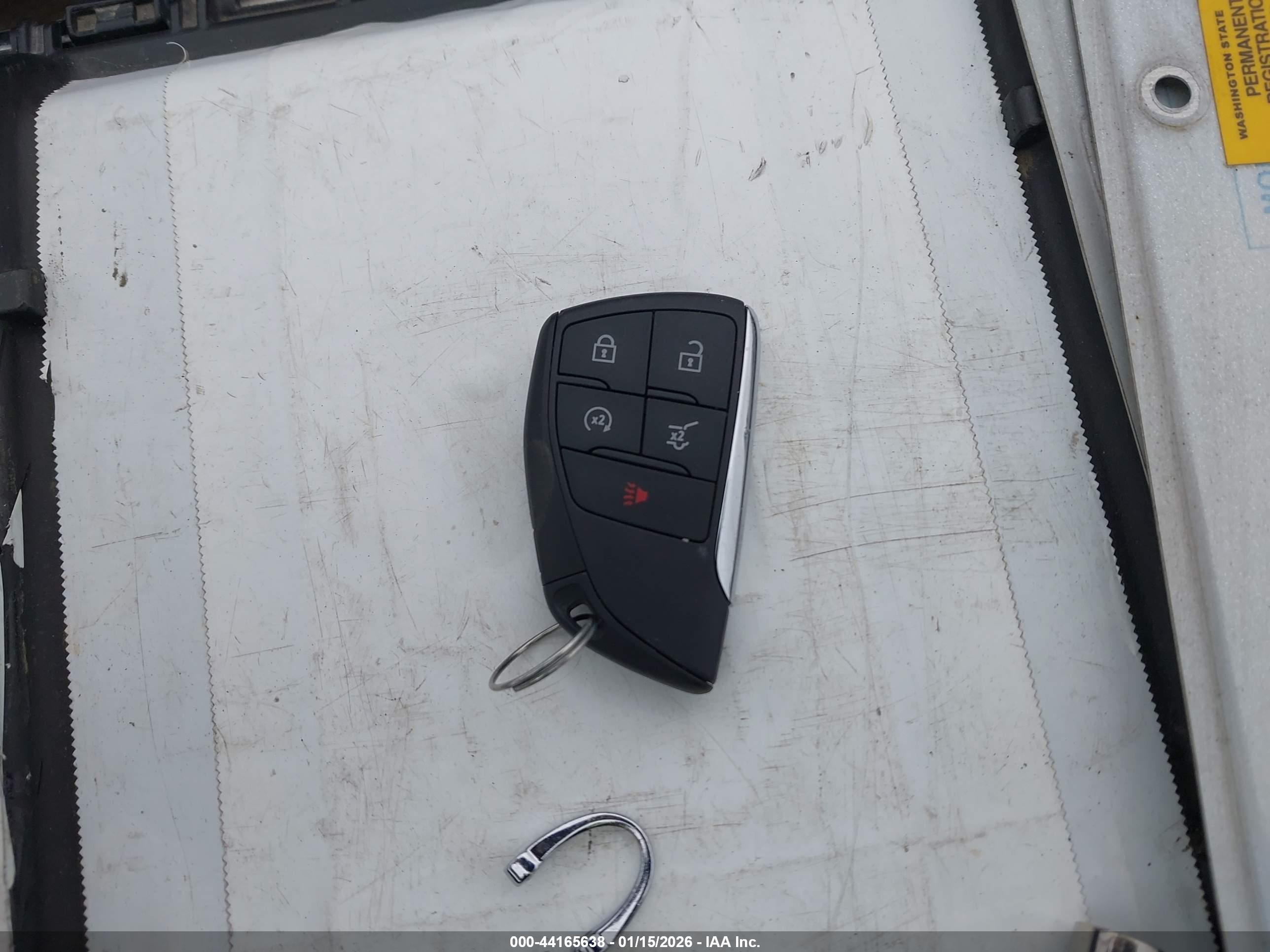 CHEVROLET EQUINOX image 11