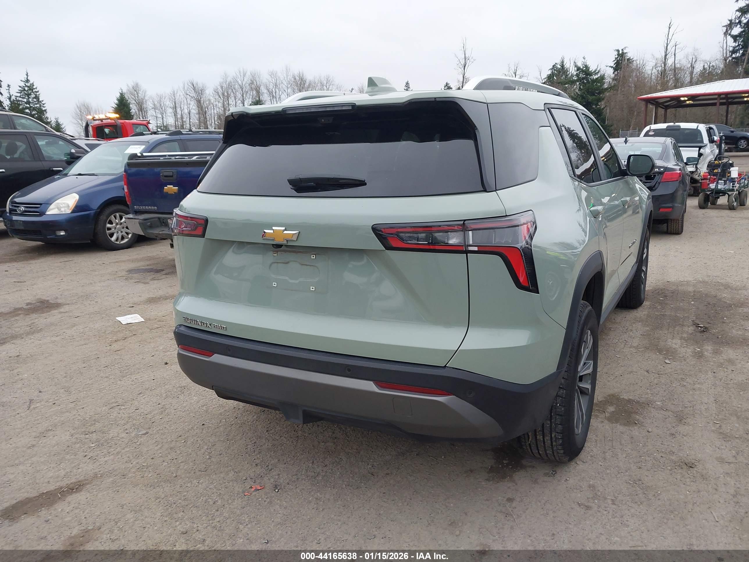 CHEVROLET EQUINOX image 4