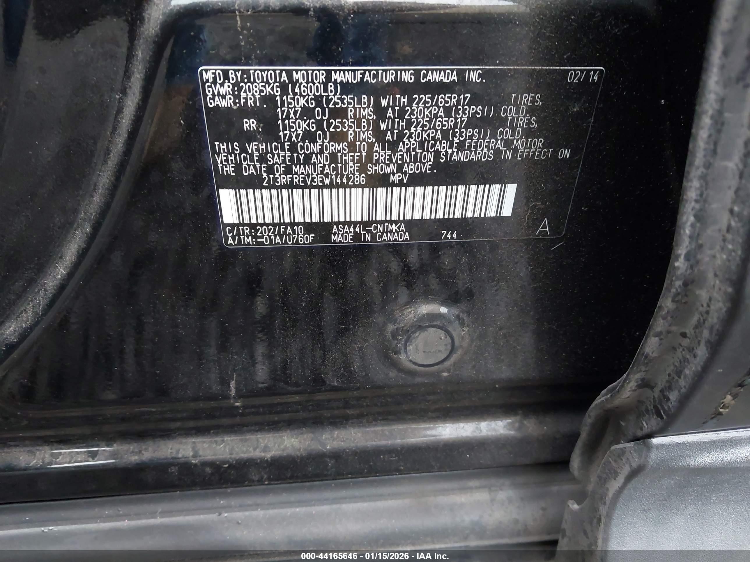 TOYOTA RAV4 image 9