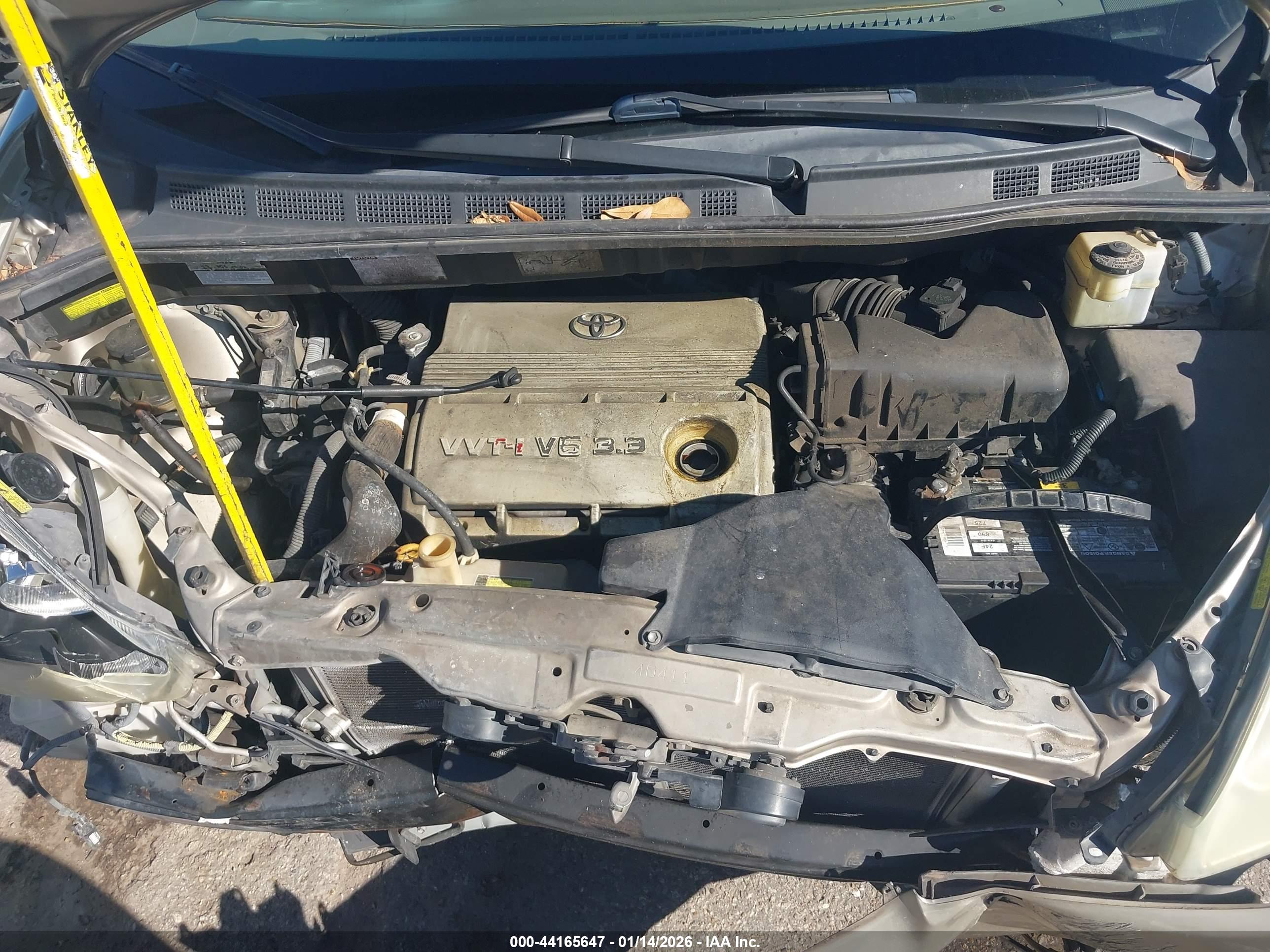 TOYOTA SIENNA image 10