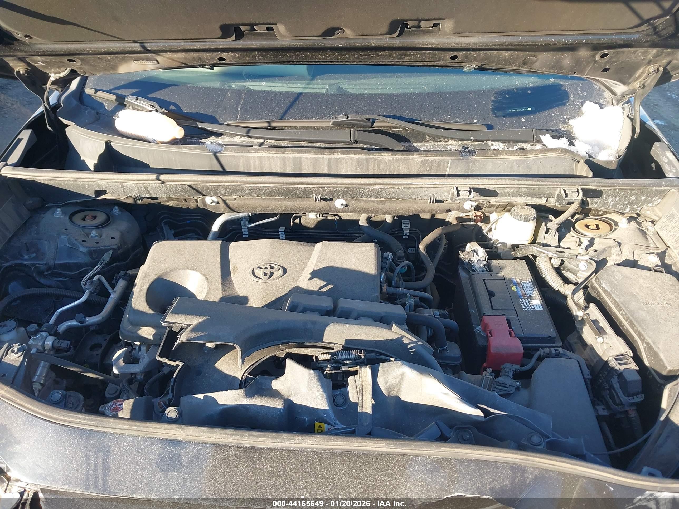 TOYOTA RAV4 image 10