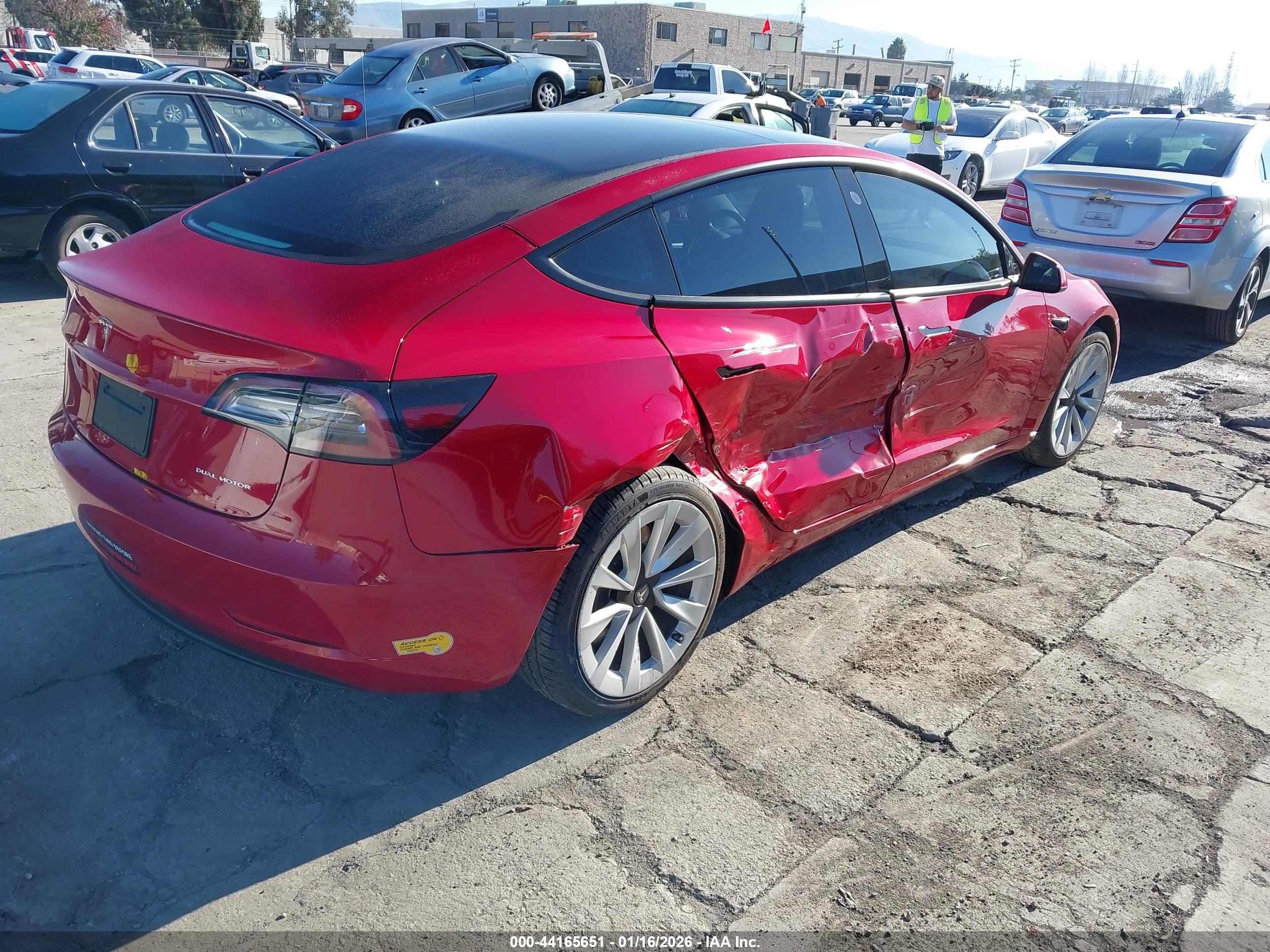 TESLA MODEL image 4