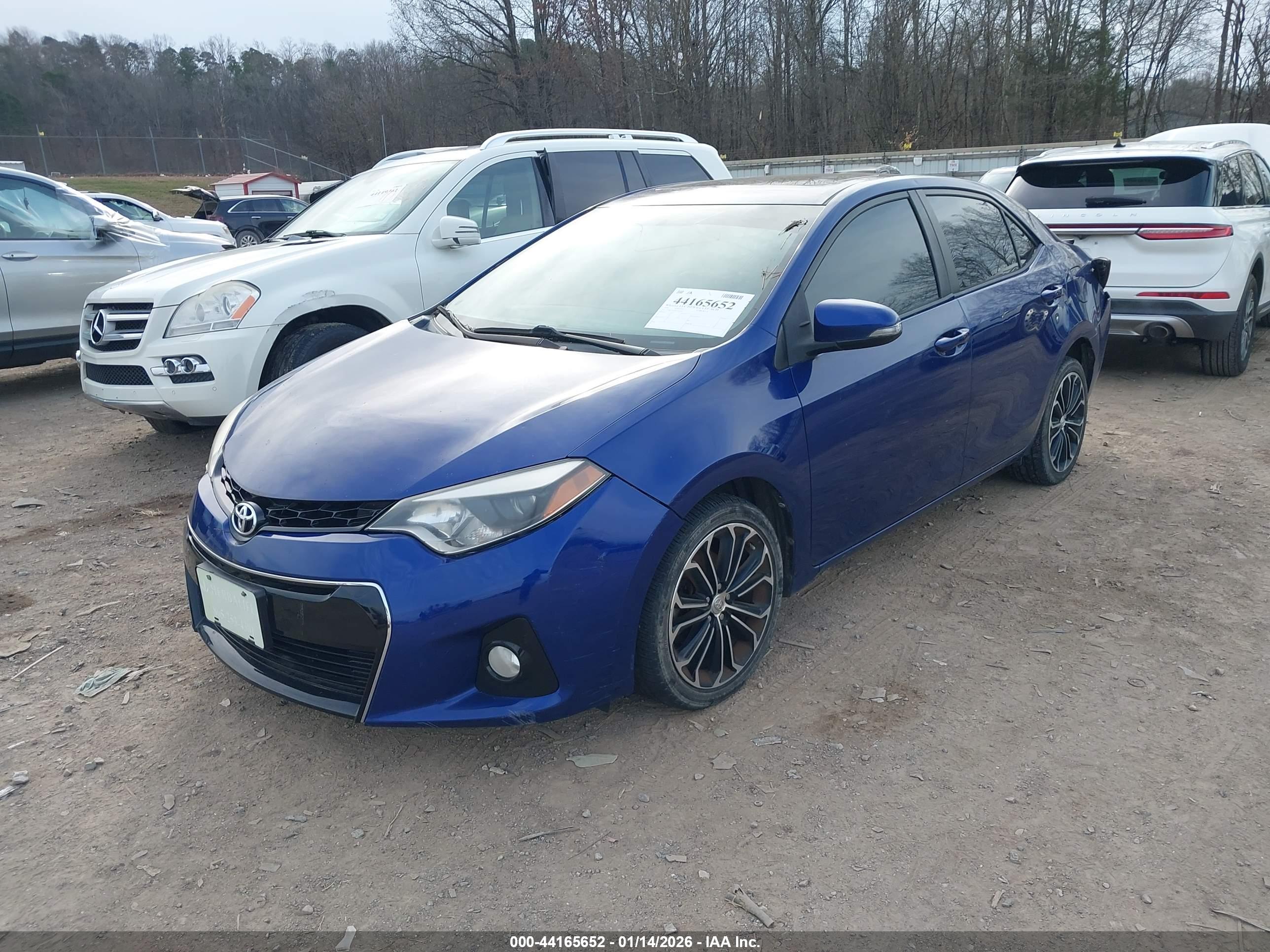 TOYOTA COROLLA image 2
