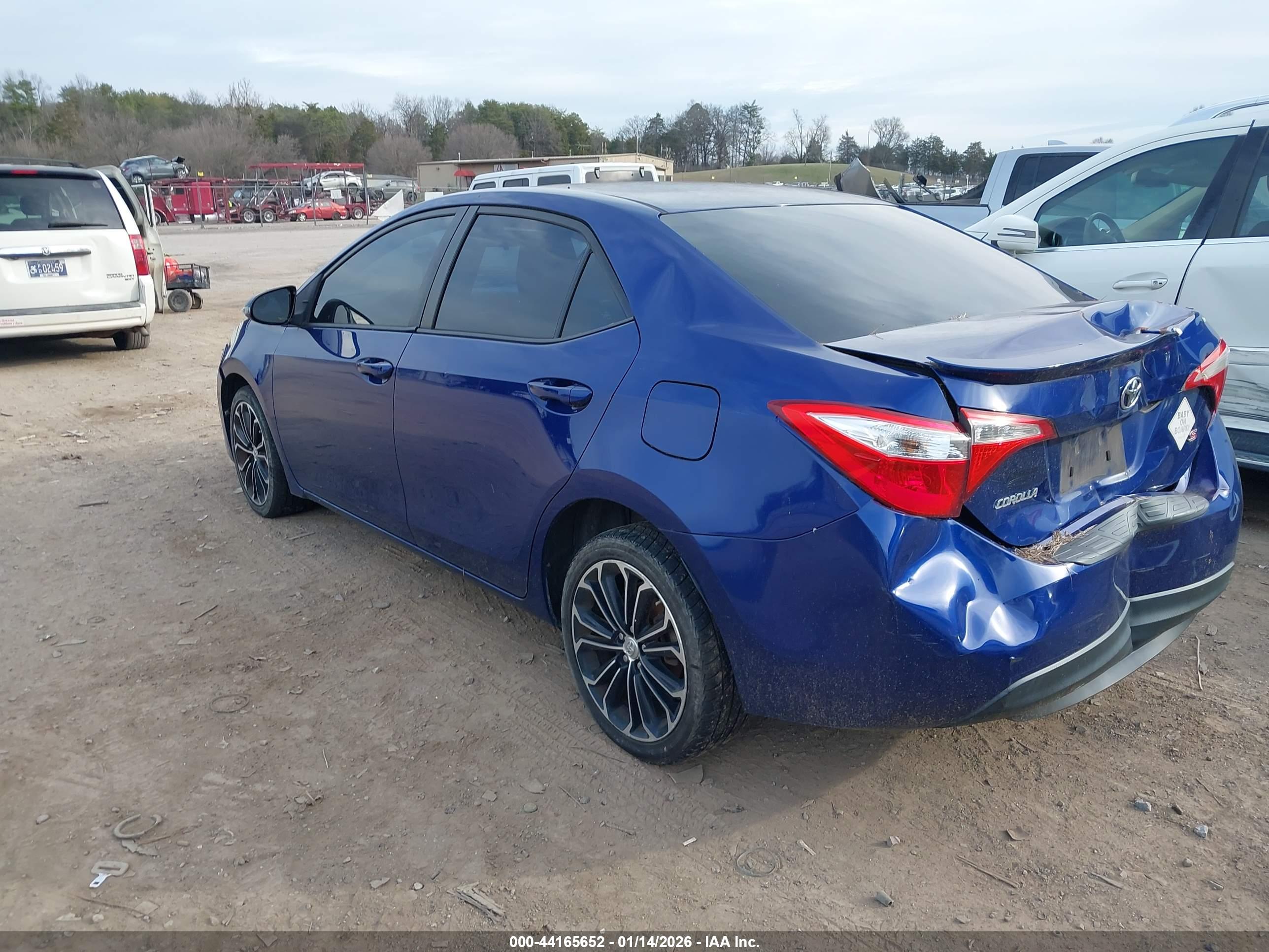 TOYOTA COROLLA image 3