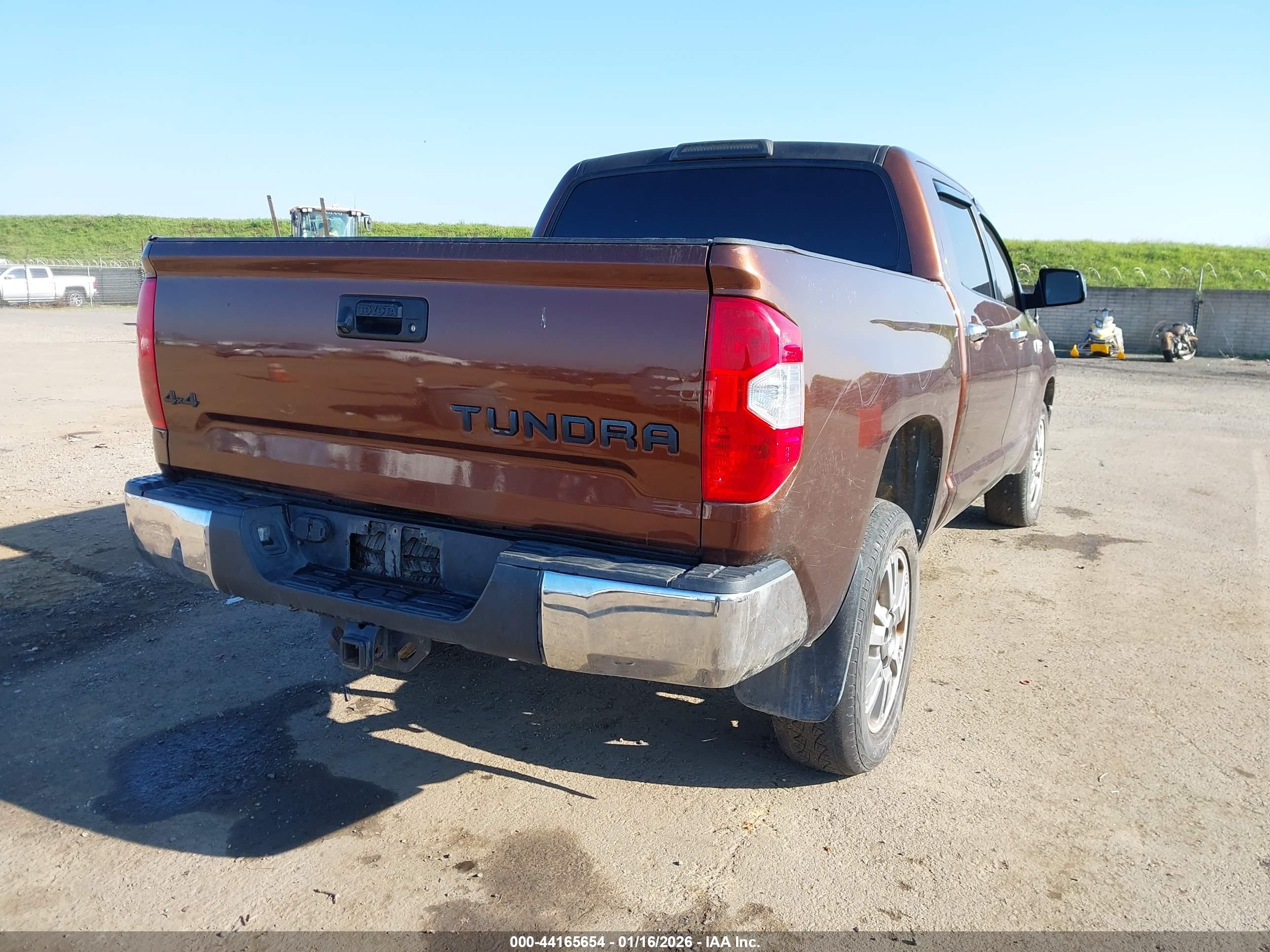 TOYOTA TUNDRA image 4