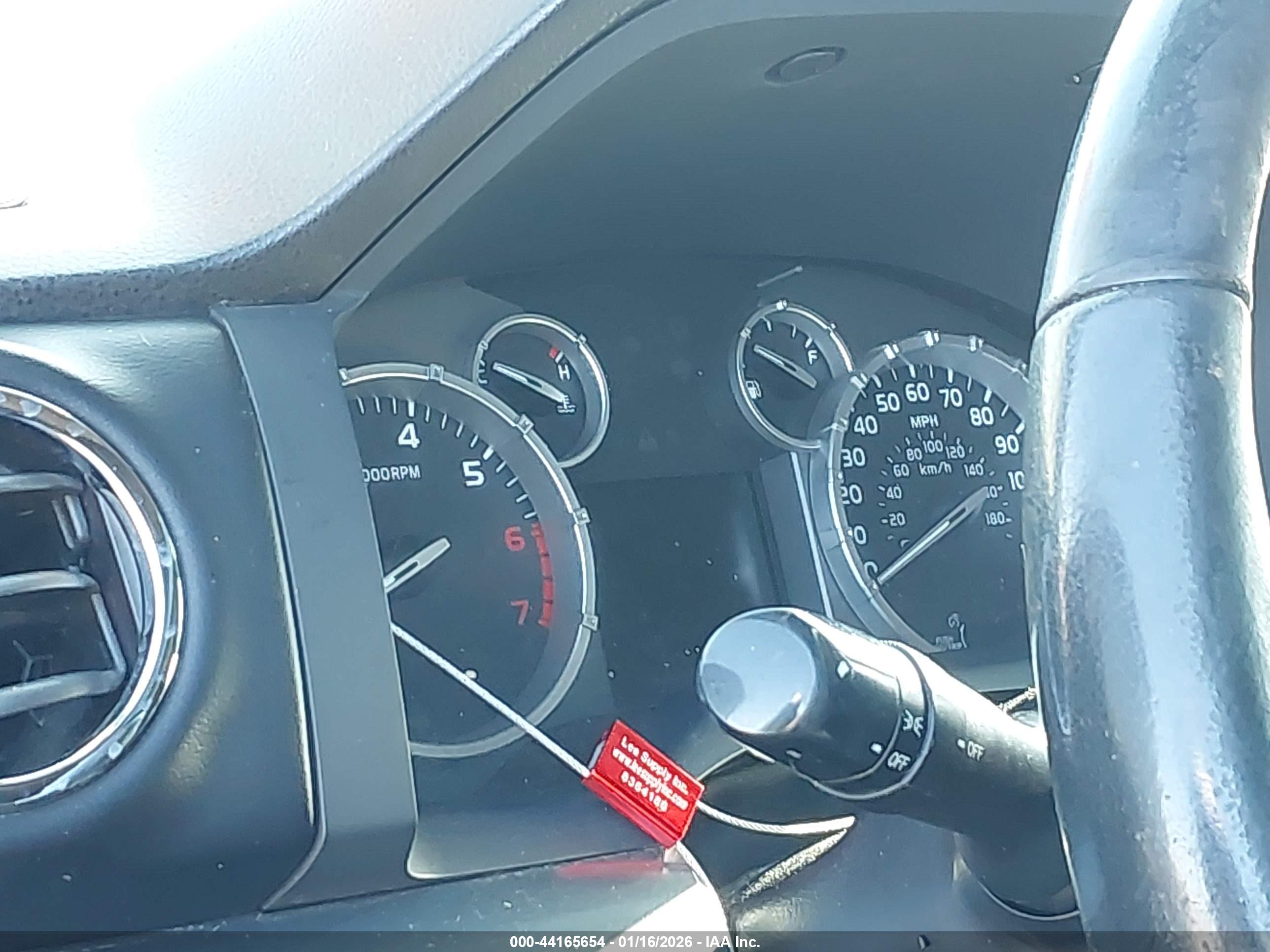 TOYOTA TUNDRA image 7