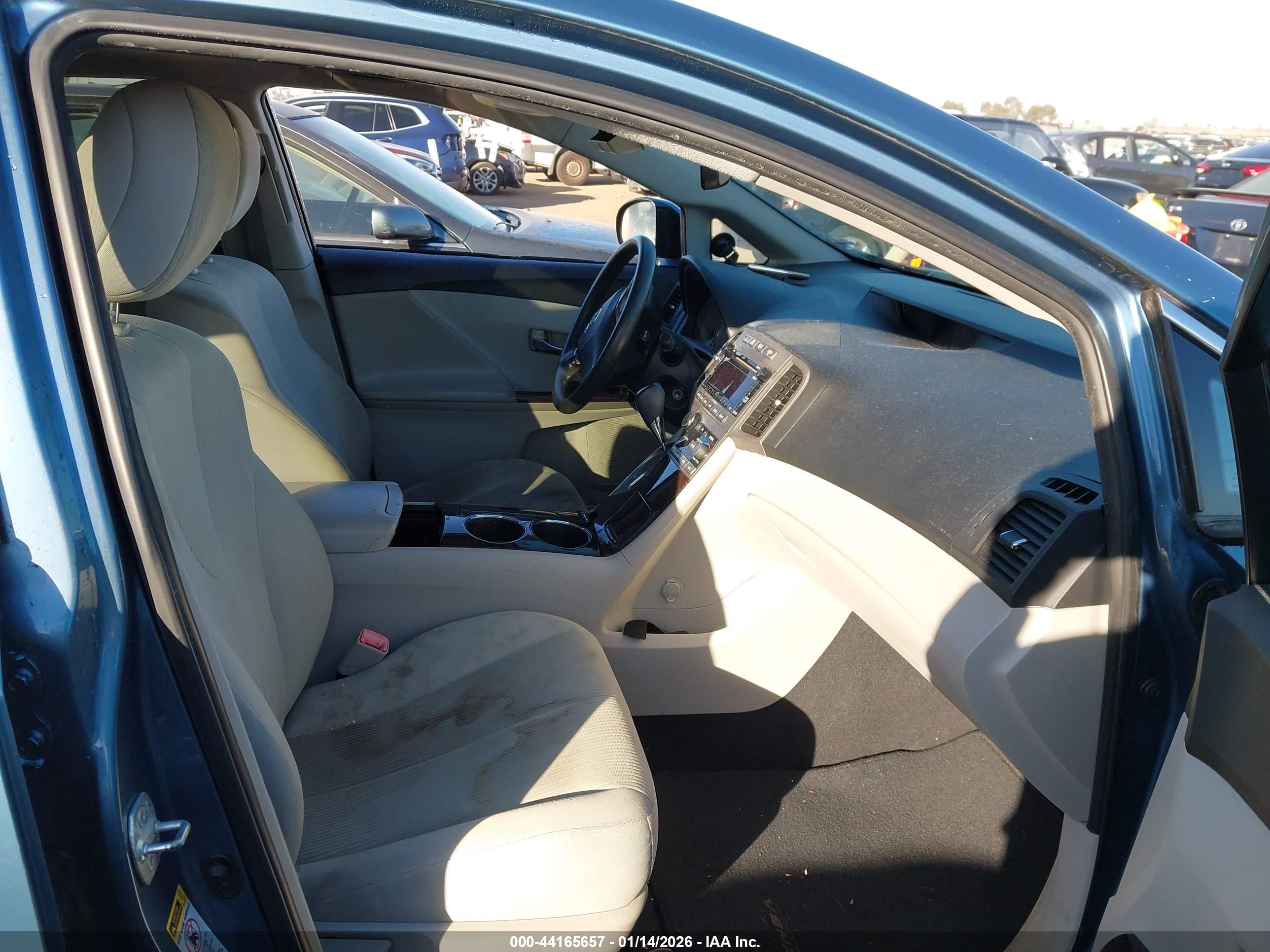 TOYOTA VENZA image 5
