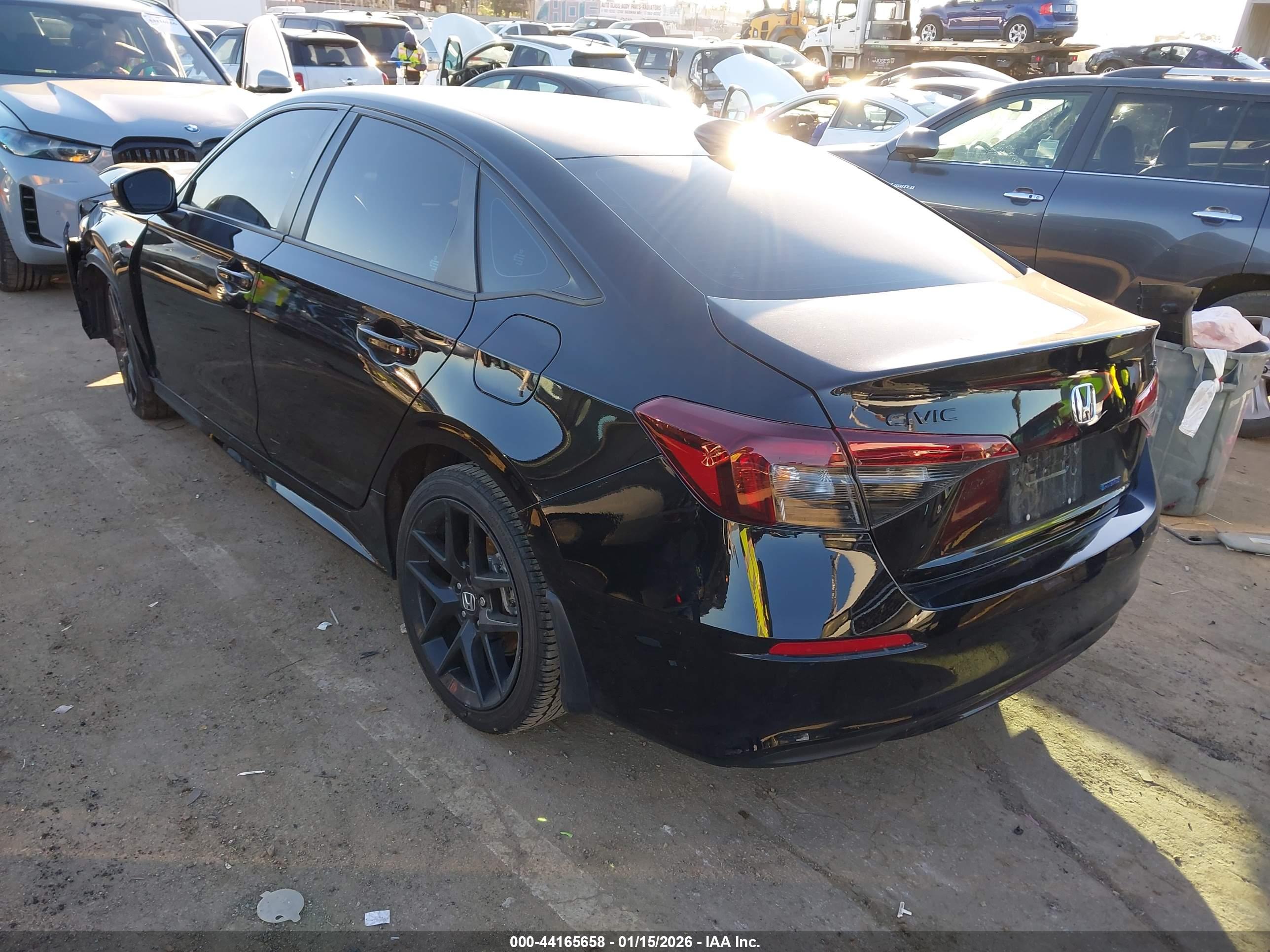 HONDA CIVIC image 3