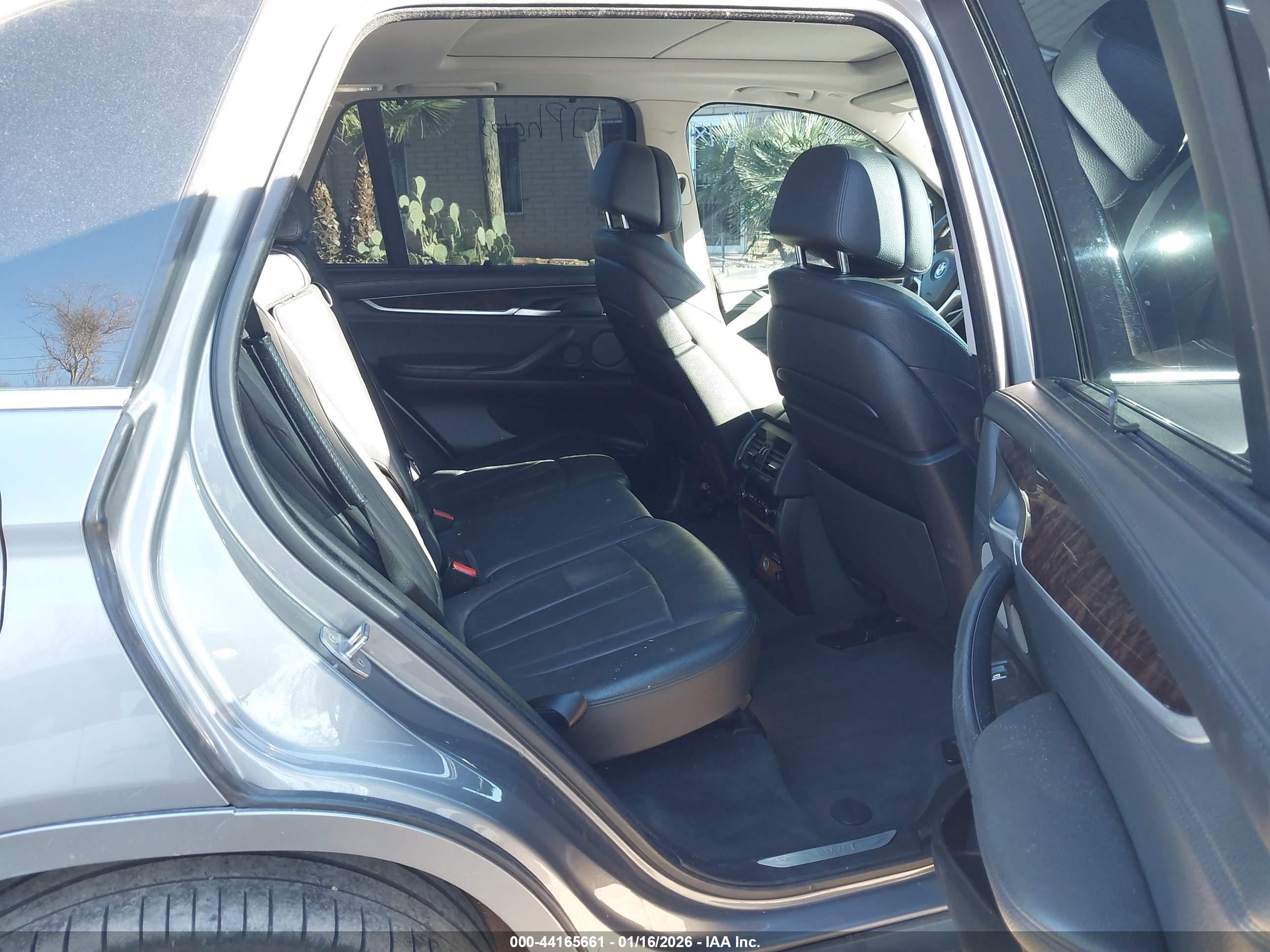 BMW X5 image 8