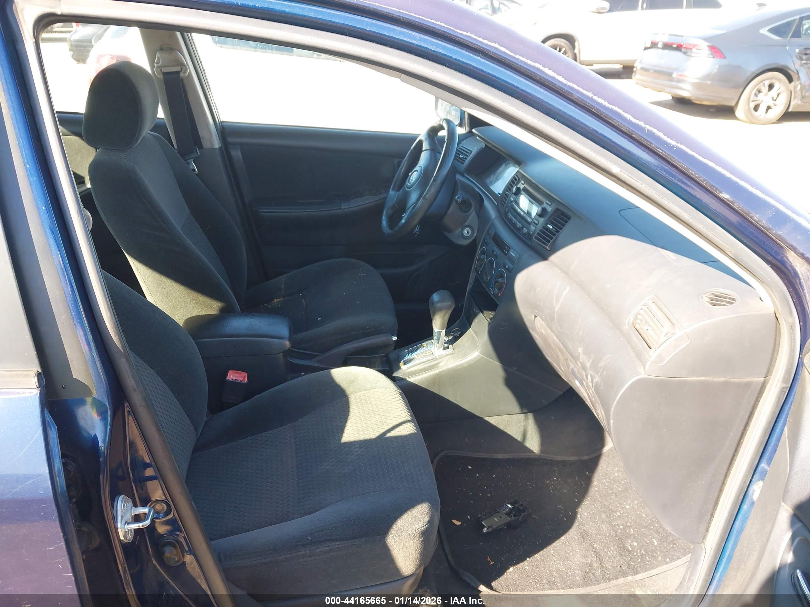 TOYOTA COROLLA image 5