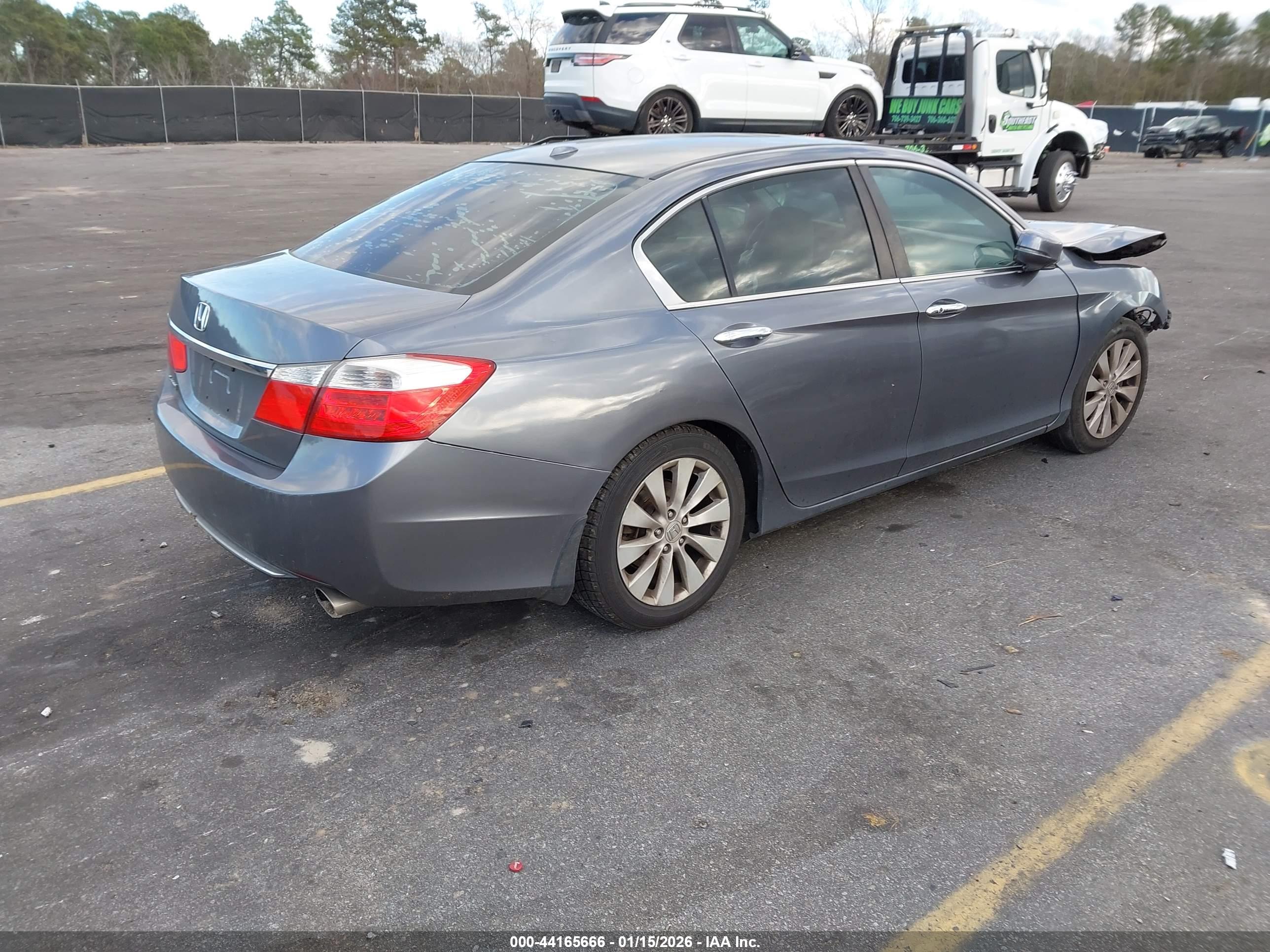 HONDA ACCORD image 4