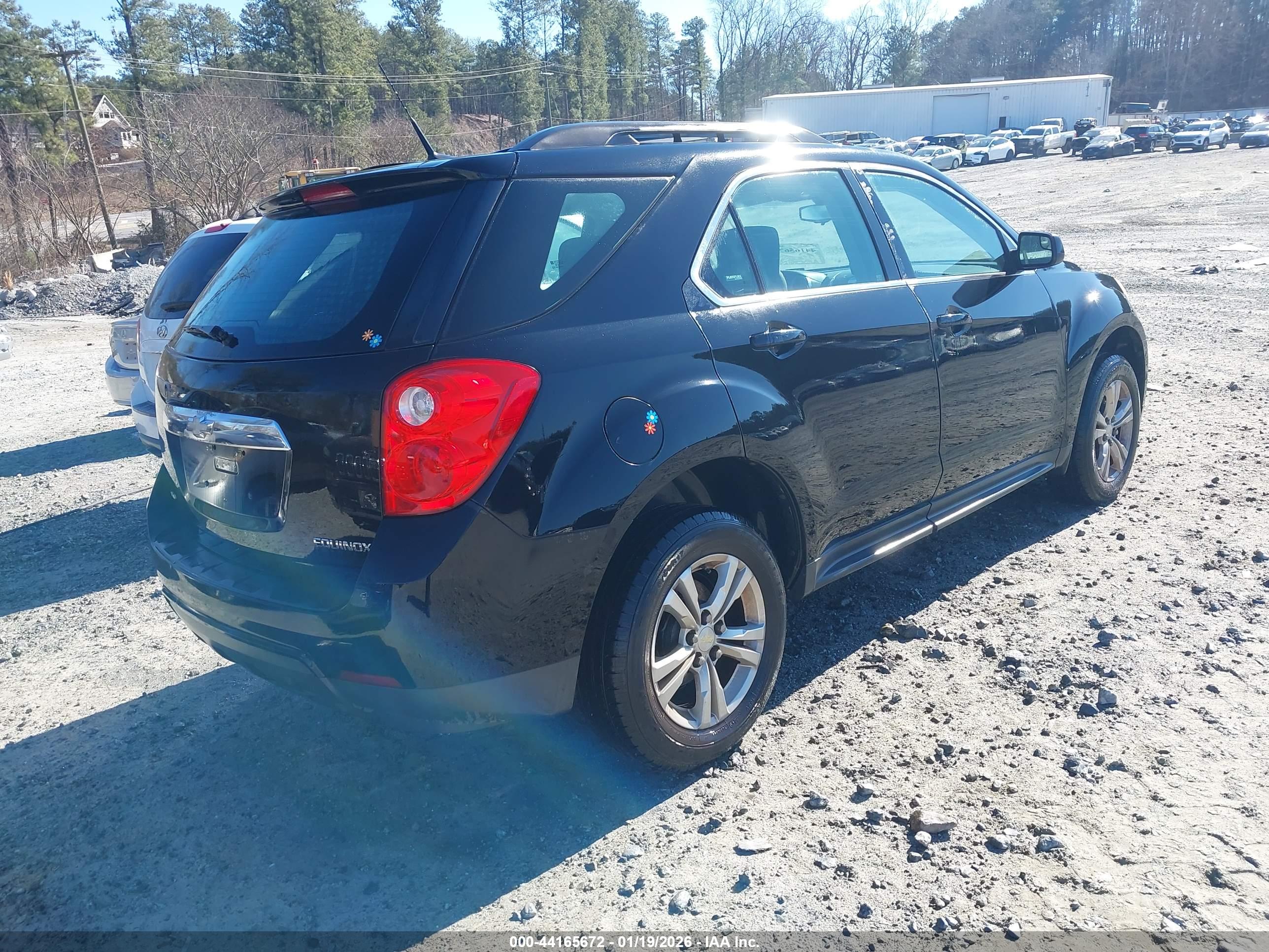 CHEVROLET EQUINOX image 4