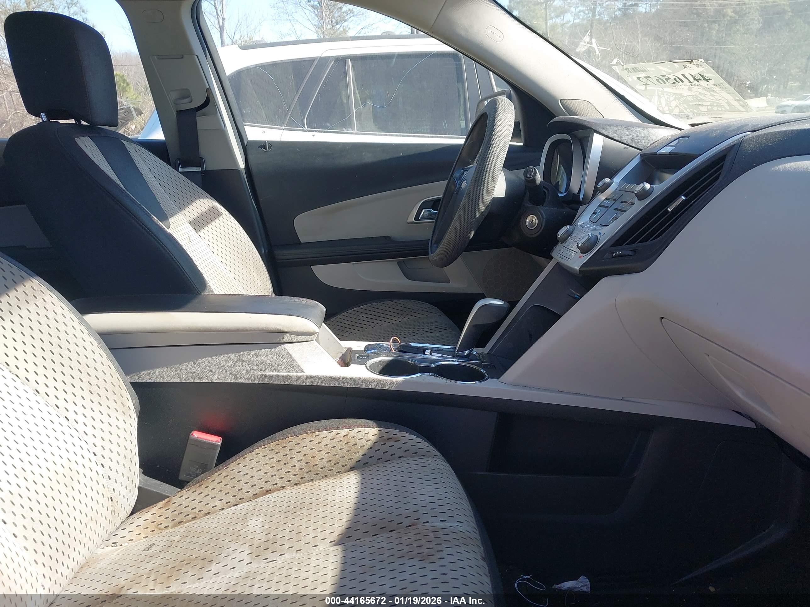 CHEVROLET EQUINOX image 5