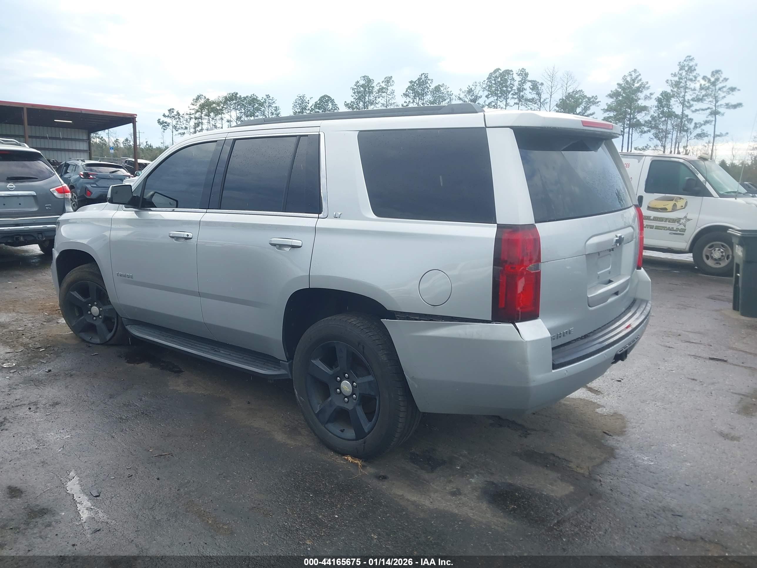 CHEVROLET TAHOE image 3