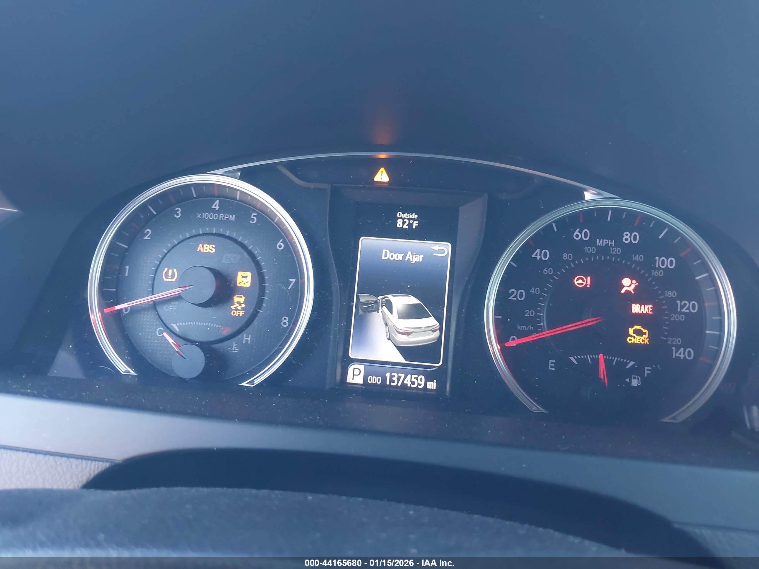 TOYOTA CAMRY image 7