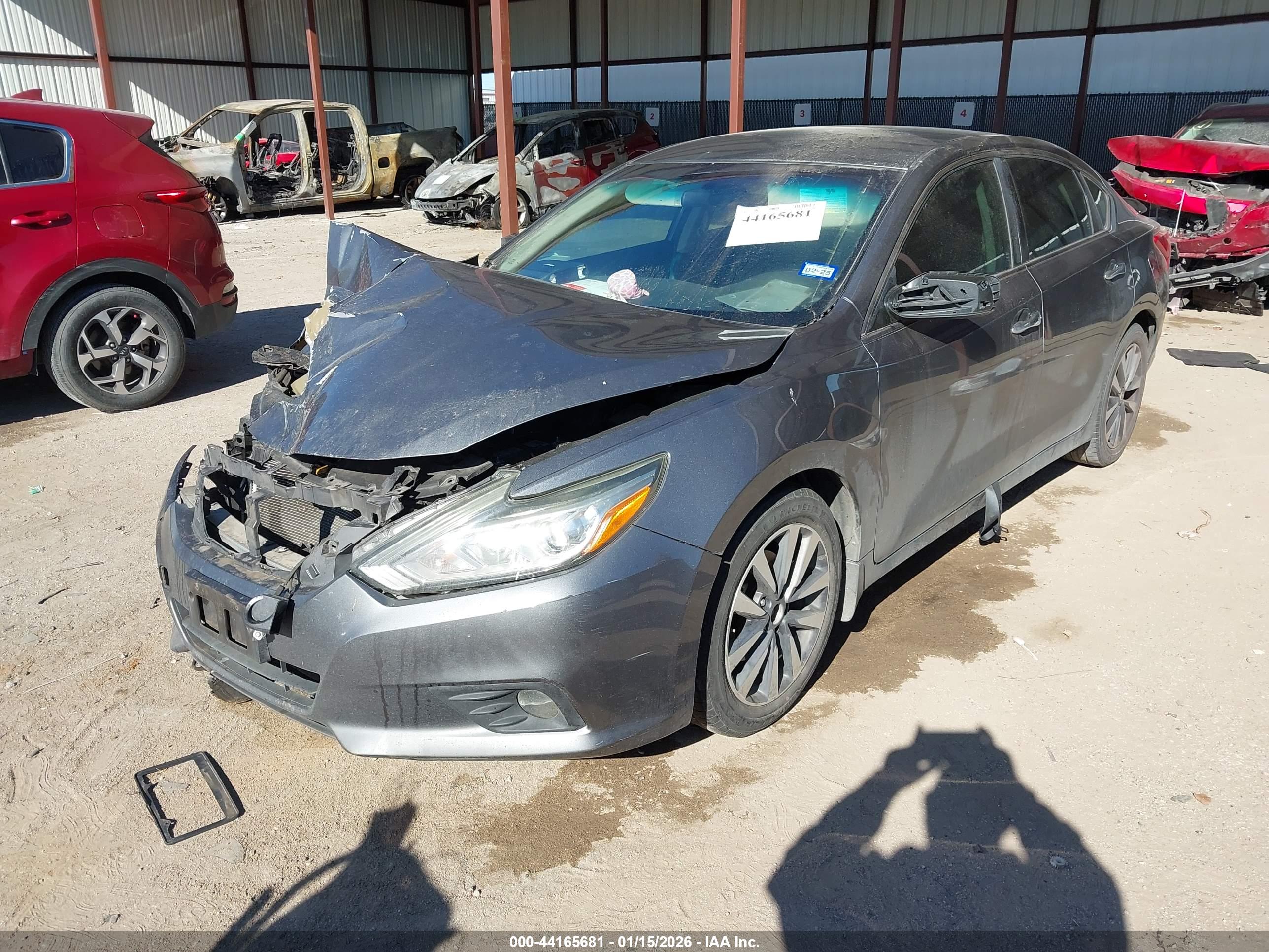 NISSAN ALTIMA image 2