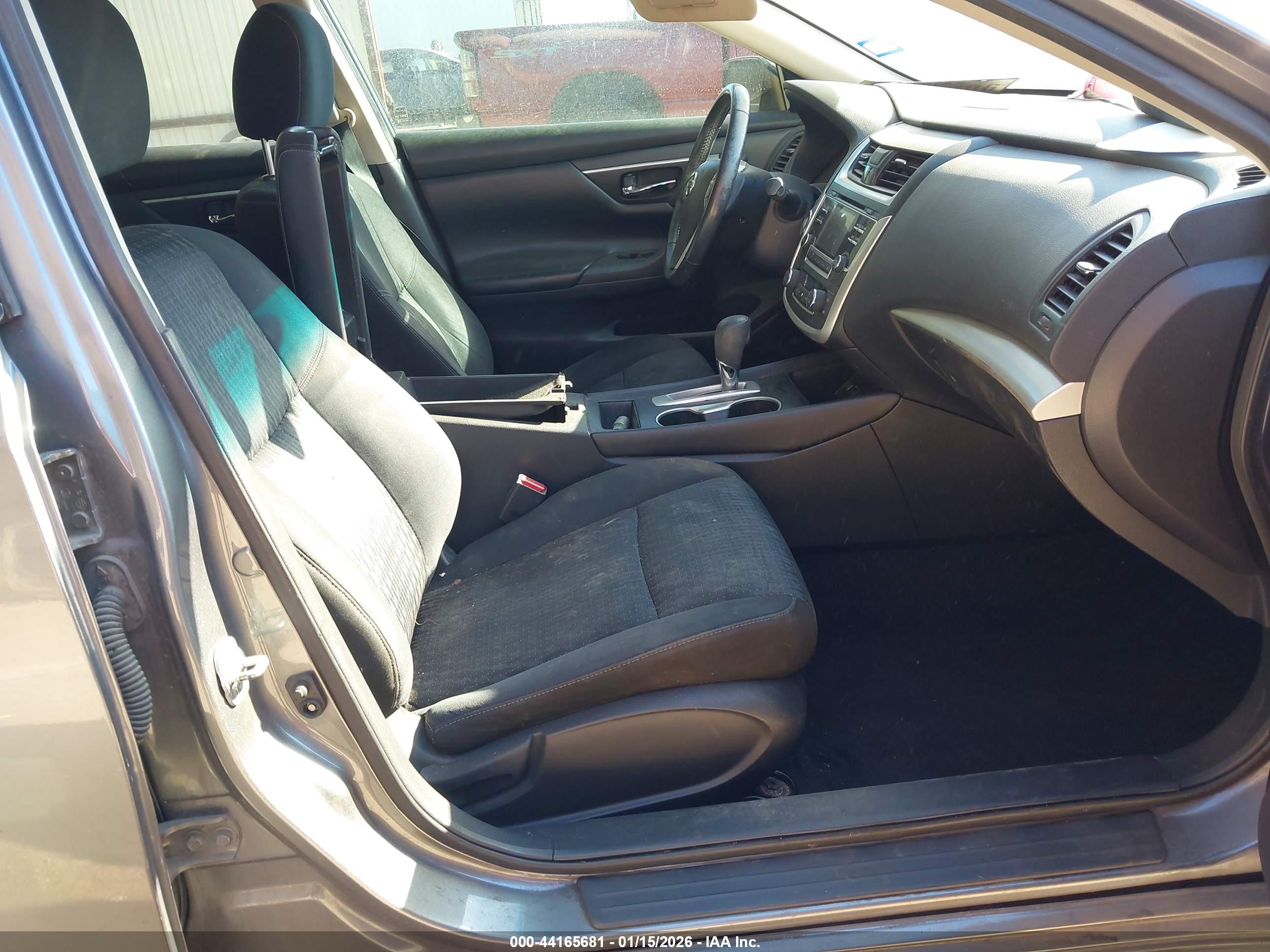 NISSAN ALTIMA image 5