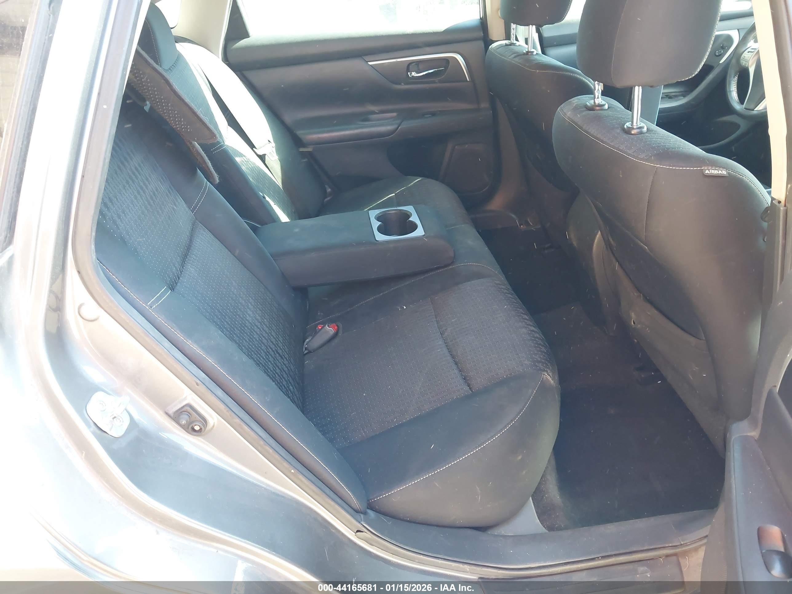 NISSAN ALTIMA image 8