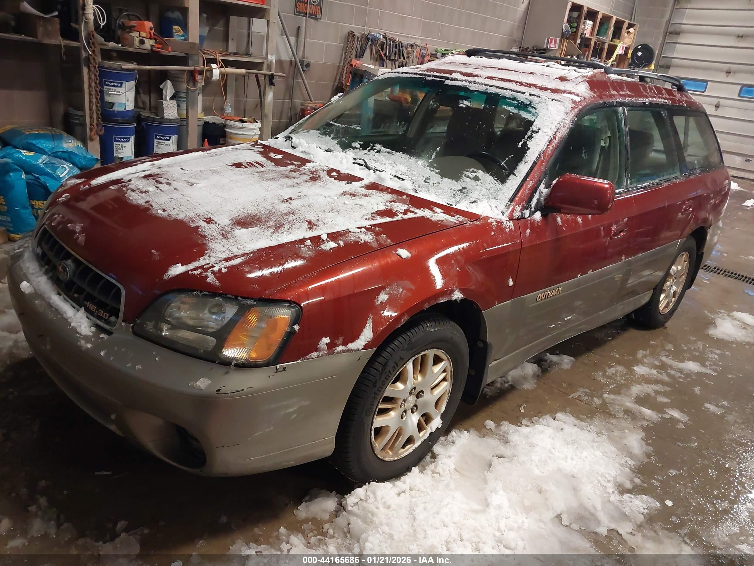 SUBARU OUTBACK image 2