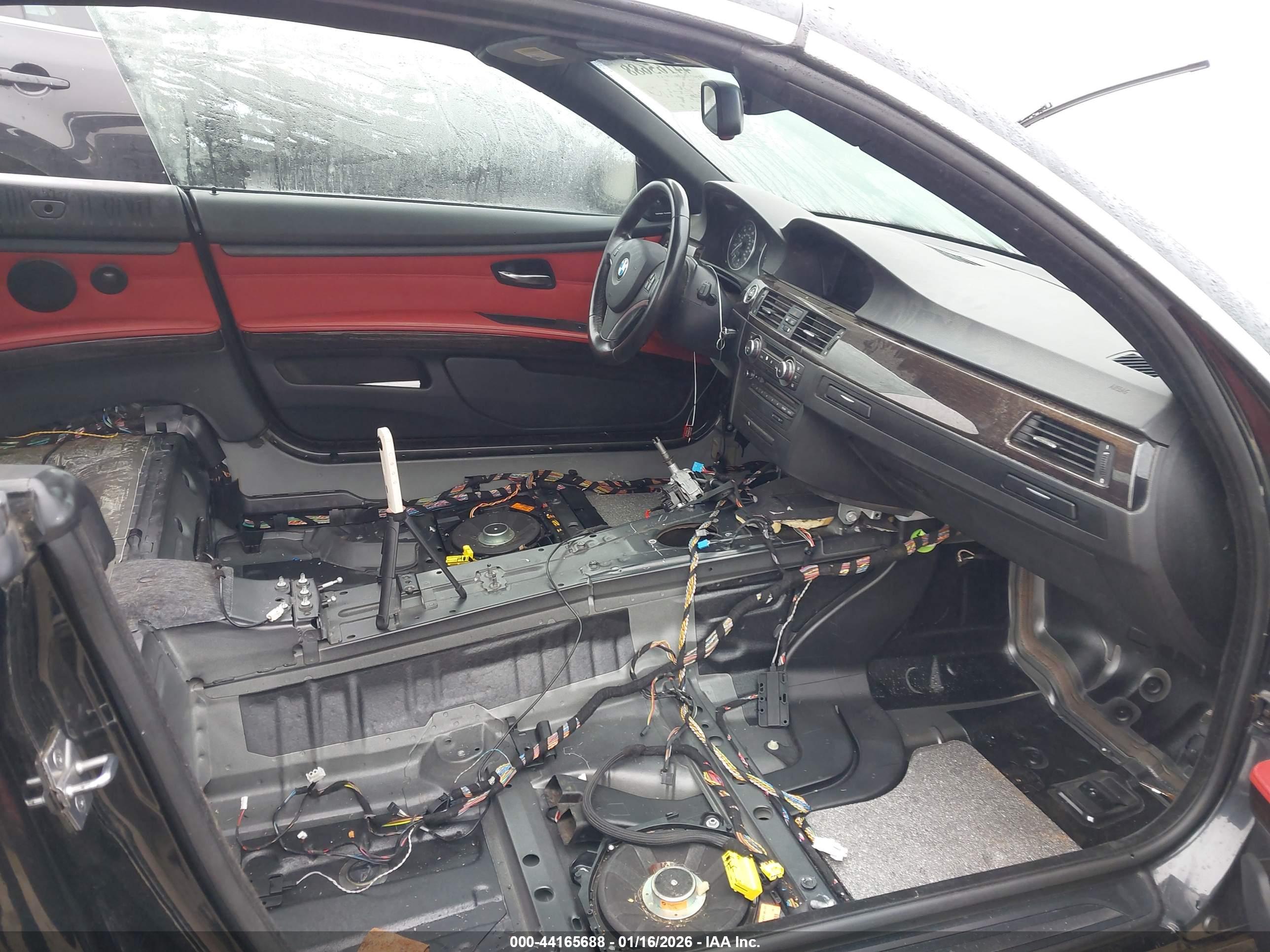 BMW 328I image 5