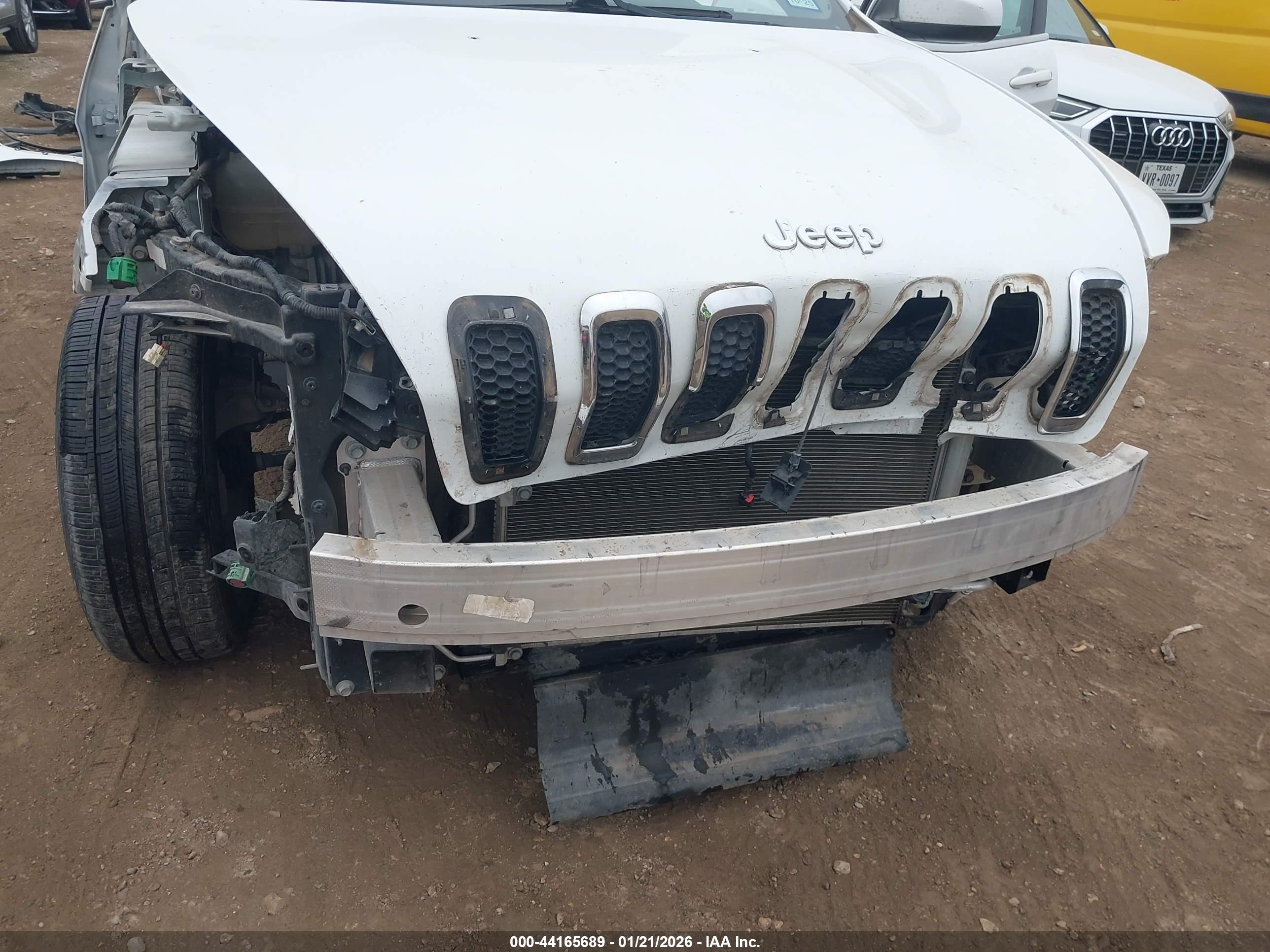 JEEP CHEROKEE image 6